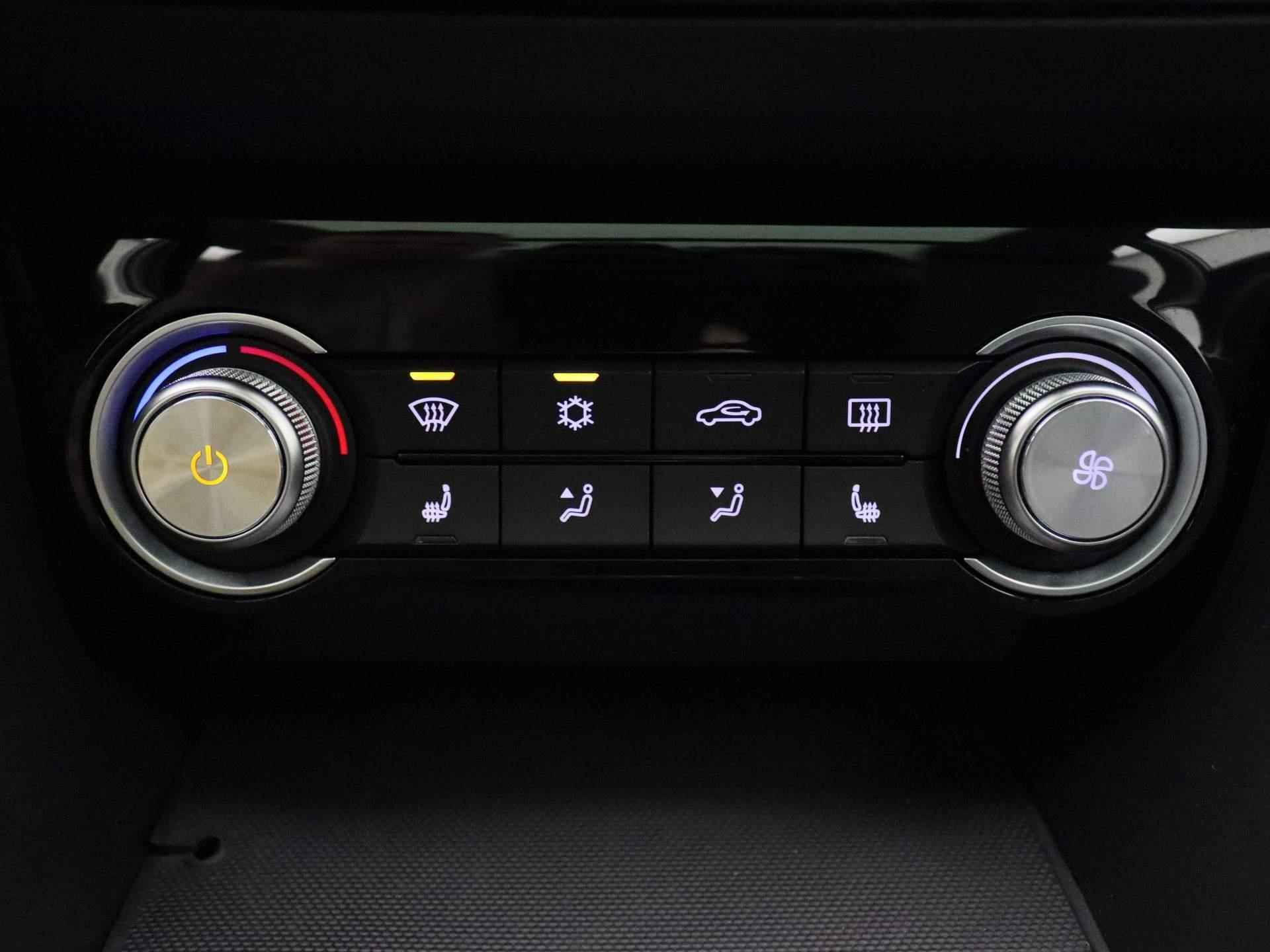 MG ZS EV Luxury | Leder | Navi | Panoramadak | Camera | Apple CarPlay | Adaptive Cruise Control | - 22/28