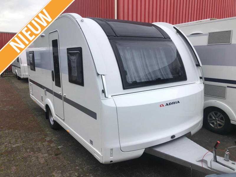 Adria Adora 472 up 3000 euro cash back