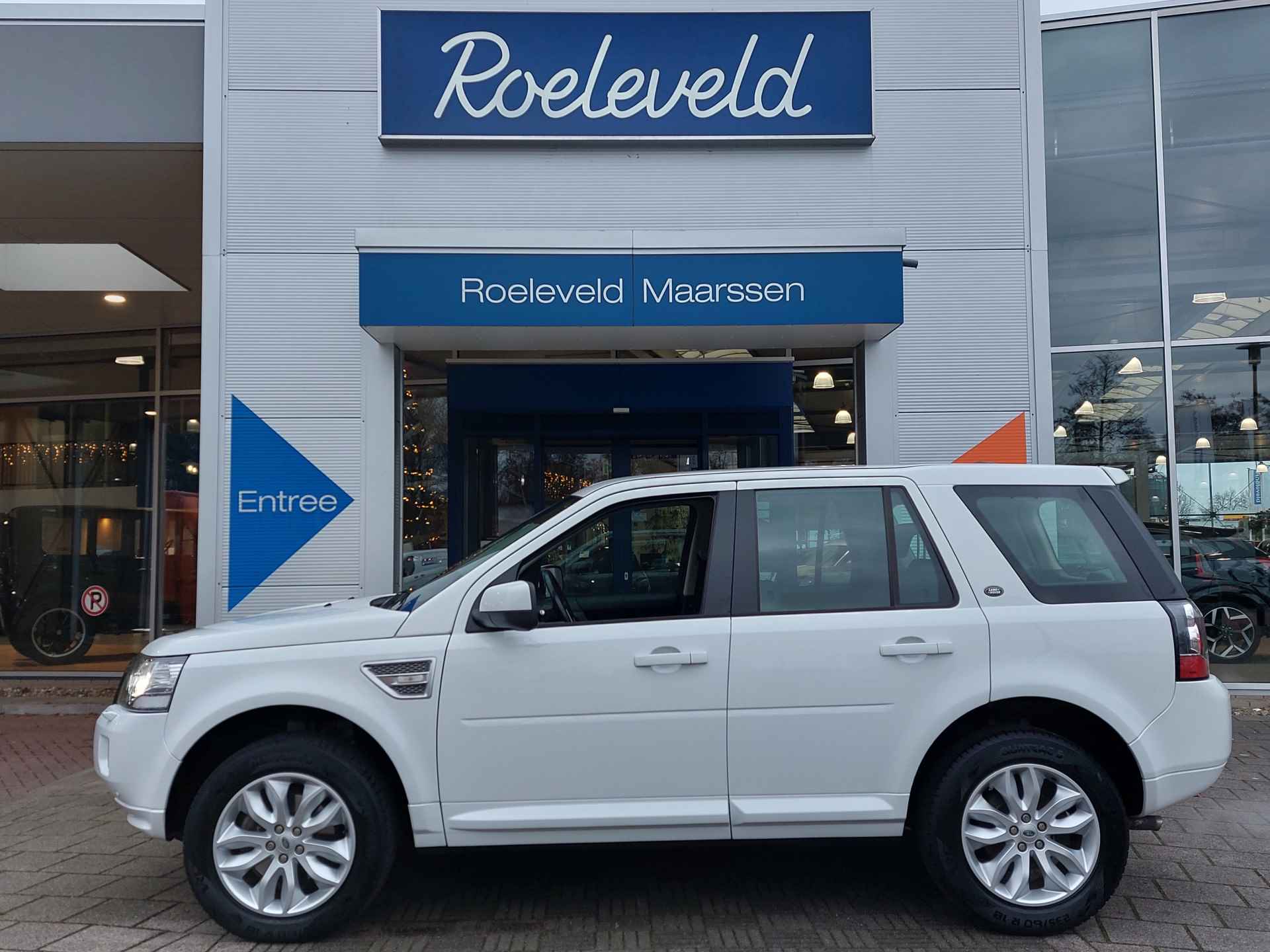 Land Rover Freelander 2.0 Si4 241pk 4WD Automaat SE Prestige | Origineel NL | Navi | Xenon | Clima | Cruise | Leder | Meridian Sound | Stoelverwarming | Pdc V+A | Licht+Regensensor | 17''lm | Trekhaak - 4/46