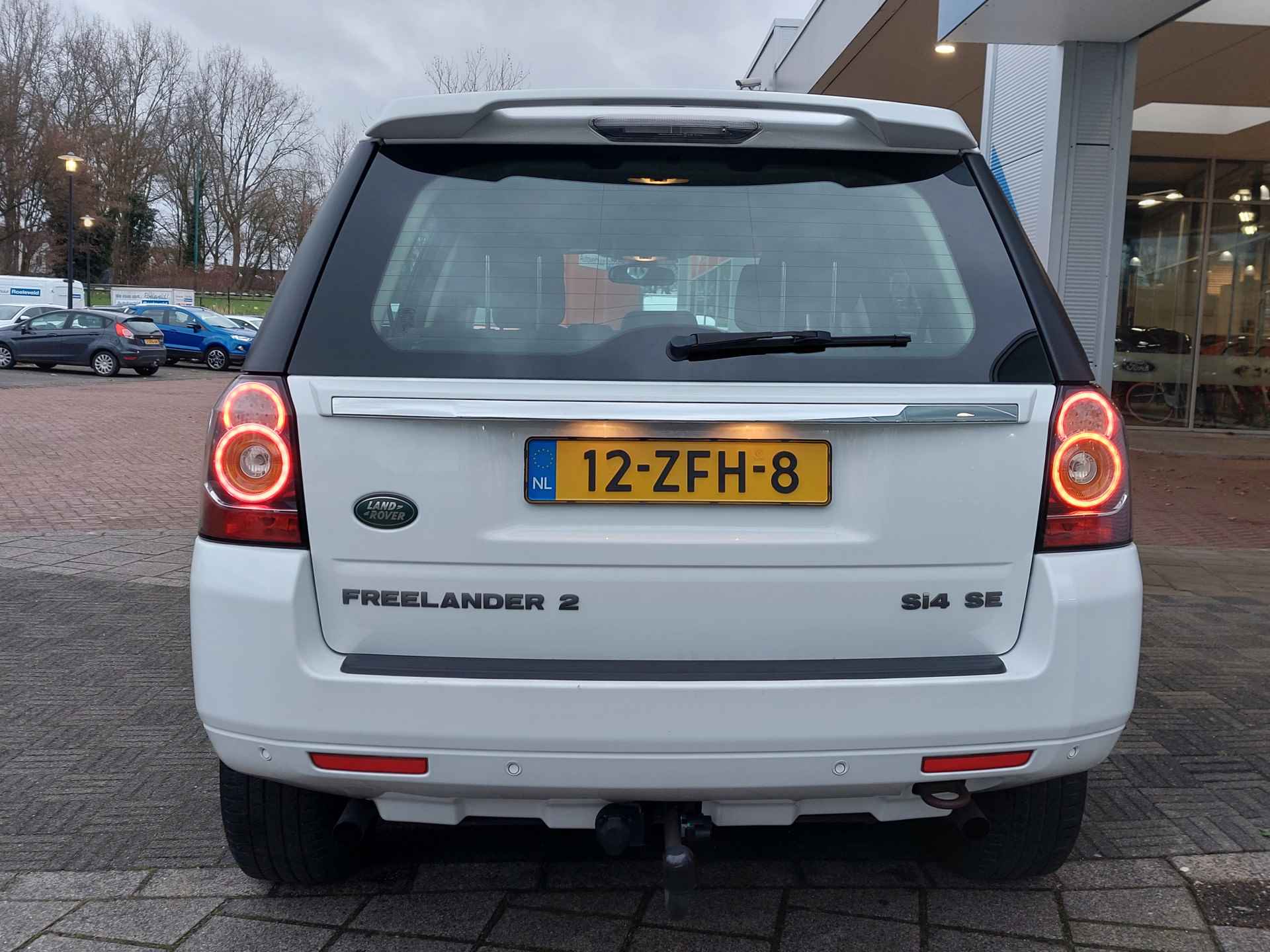 Land Rover Freelander 2.0 Si4 241pk 4WD Automaat SE Prestige | Origineel NL | Navi | Xenon | Clima | Cruise | Leder | Meridian Sound | Stoelverwarming | Pdc V+A | Licht+Regensensor | 17''lm | Trekhaak - 6/46