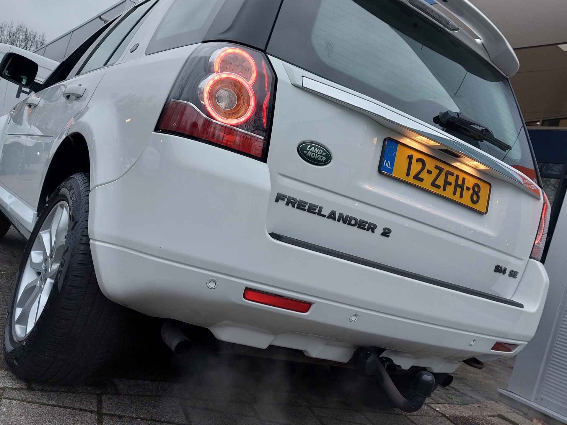 Land Rover Freelander 2.0 Si4 241pk 4WD Automaat SE Prestige | Origineel NL | Navi | Xenon | Clima | Cruise | Leder | Meridian Sound | Stoelverwarming | Pdc V+A | Licht+Regensensor | 17''lm | Trekhaak - 46/46