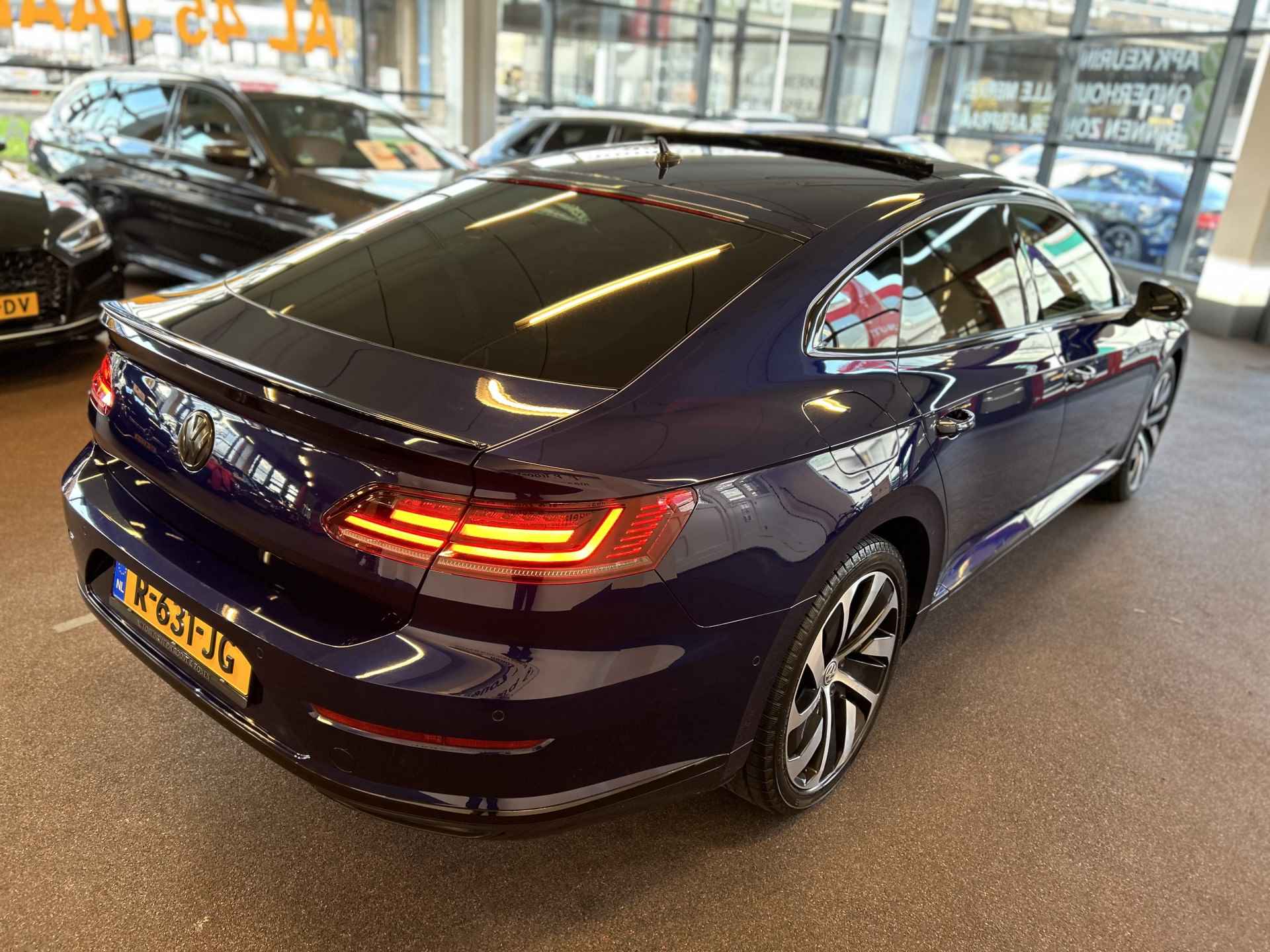 Volkswagen Arteon 2.0 TSI Business 3X R-Line | Panoramadak | Alcantara/Lederen bekleding | Digital dashboard | Adaptieve cruise control | Keyless - 8/41