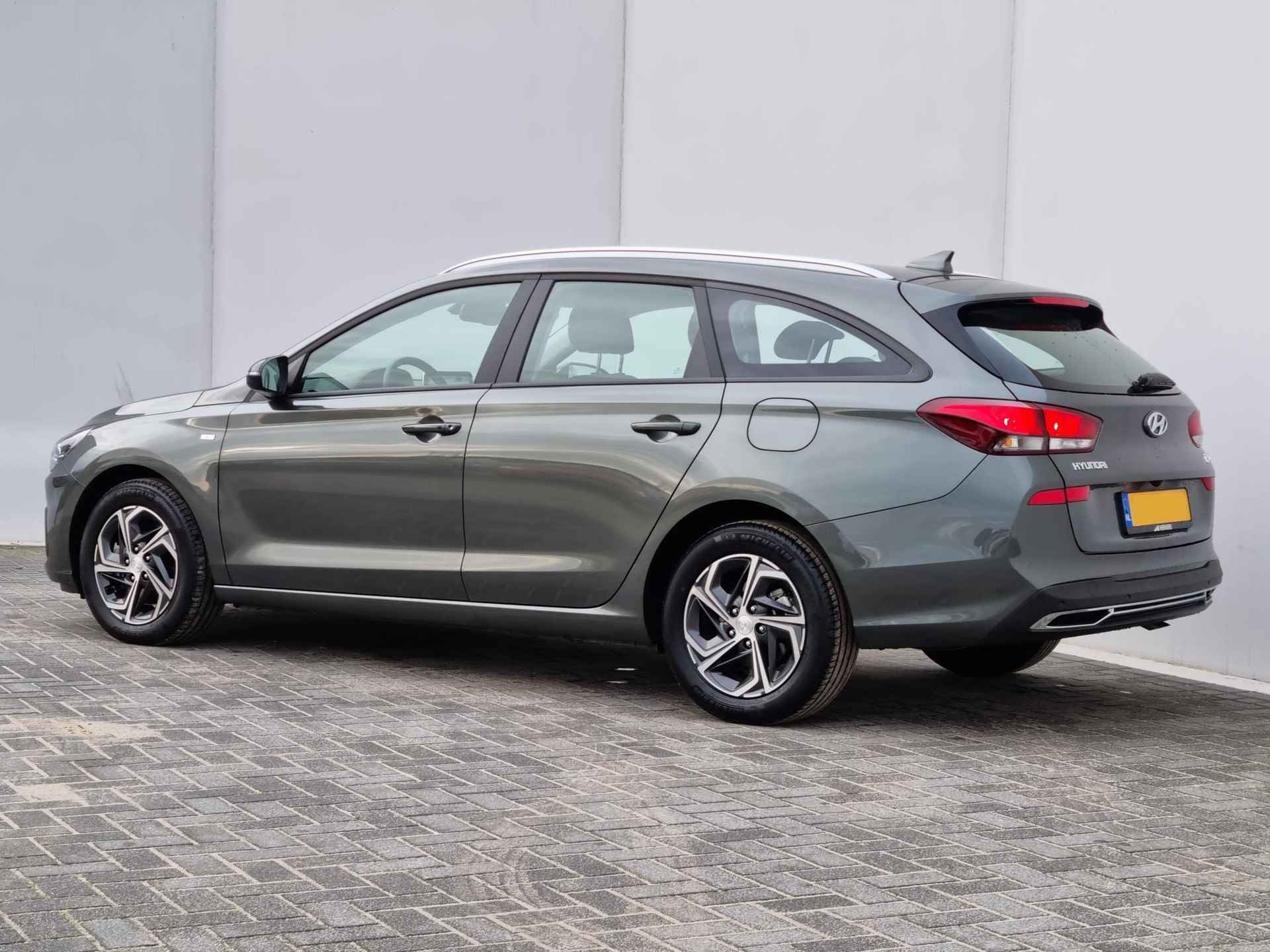 Hyundai i30 Wagon 1.0 T-GDi MHEV Comfort Smart Automaat / Private Lease Vanaf €629,- / Navigatie / Android Auto & Apple Carplay / - 20/42