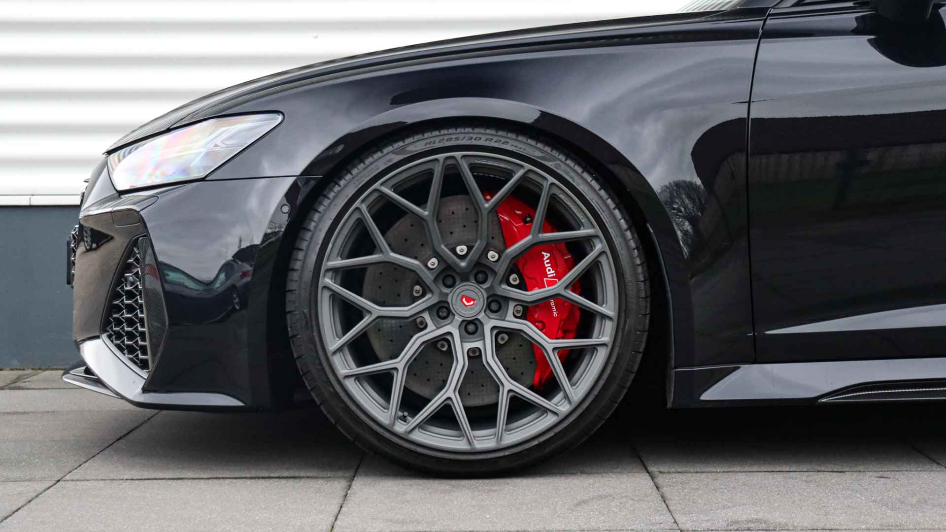 Audi RS6 Avant 4.0 TFSI quattro | RS Dynamic plus | Akrapovic | B&O 3D | Stoelventilatie | Panoramadak | Keramisch | - 4/37