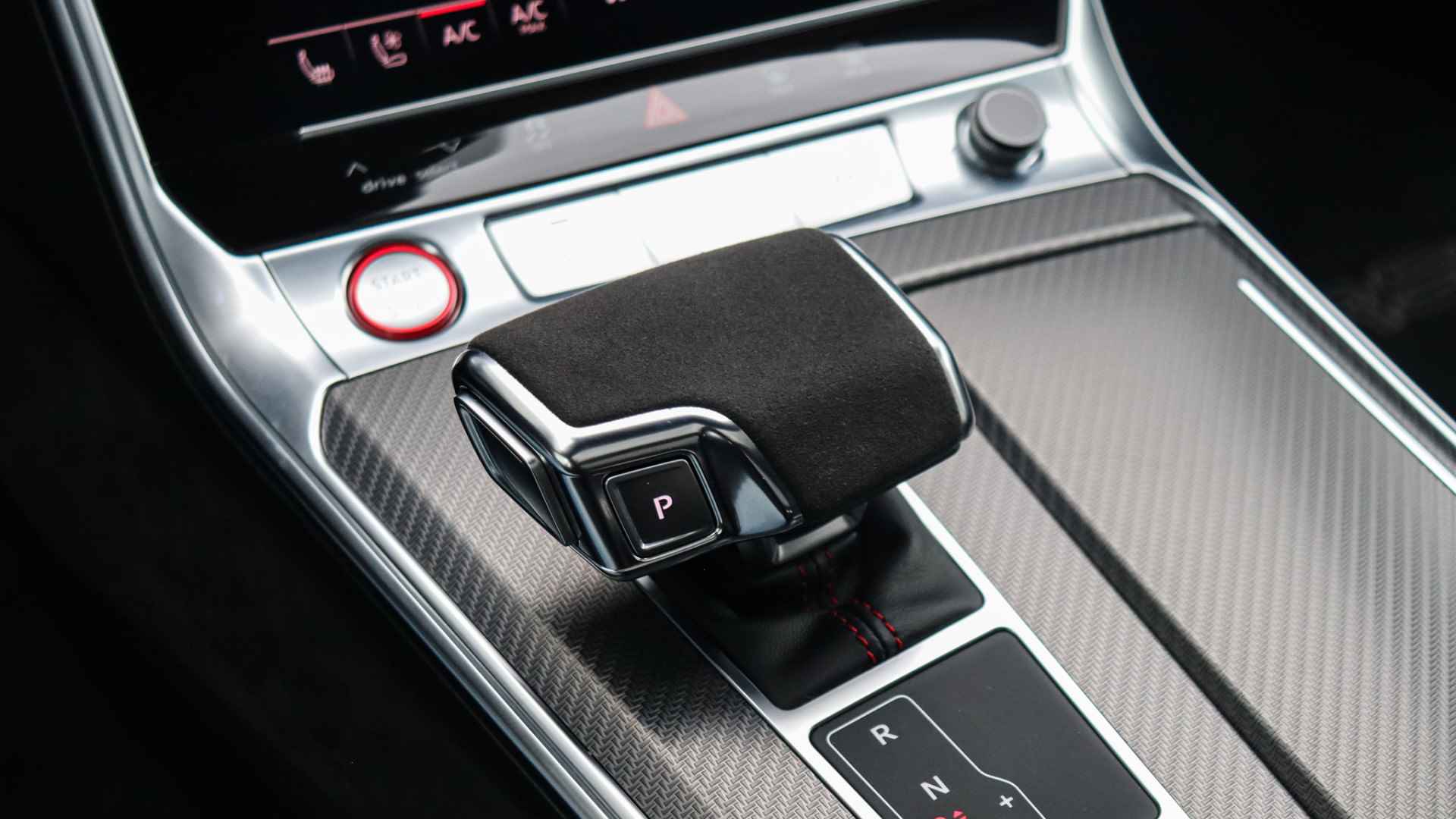 Audi RS6 Avant 4.0 TFSI quattro | RS Dynamic plus | Akrapovic | B&O 3D | Stoelventilatie | Panoramadak | Keramisch | - 25/37