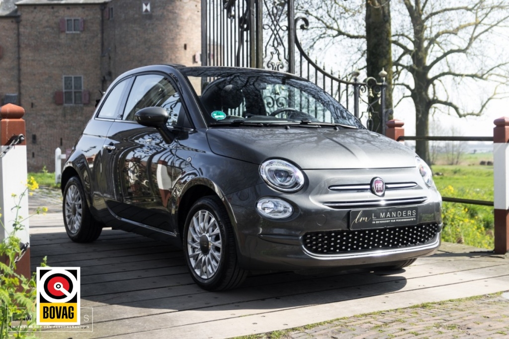 Fiat 500C 1.2 Young 2019 GRIJS | Cabrio | Apple CarPlay | PDC | LM