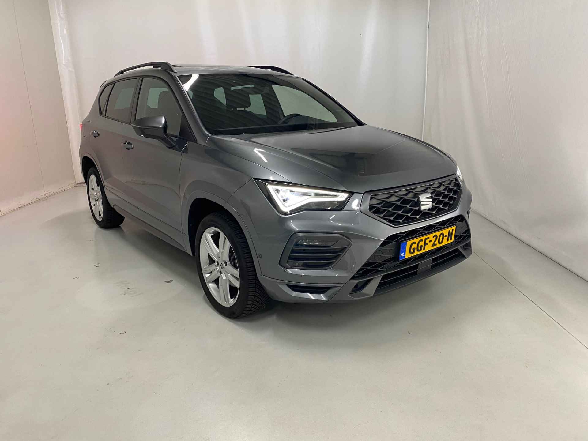 SEAT Ateca 1.5 TSI FR Business Intense Camera Navi ACC Keyless entry - 11/42