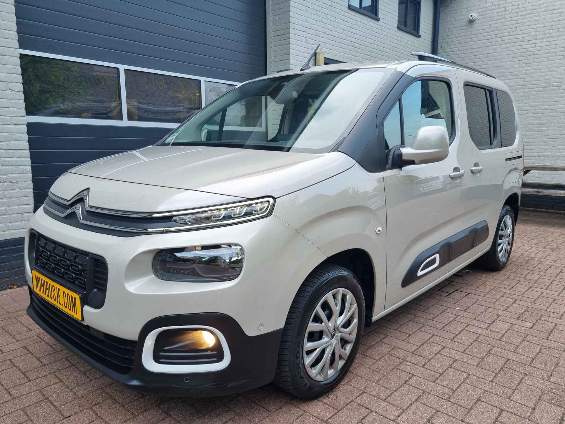 Citroen Berlingo 1.2 PureTech NAVI / CAMERA / CRUISE / AIRCO ECC - 26/28