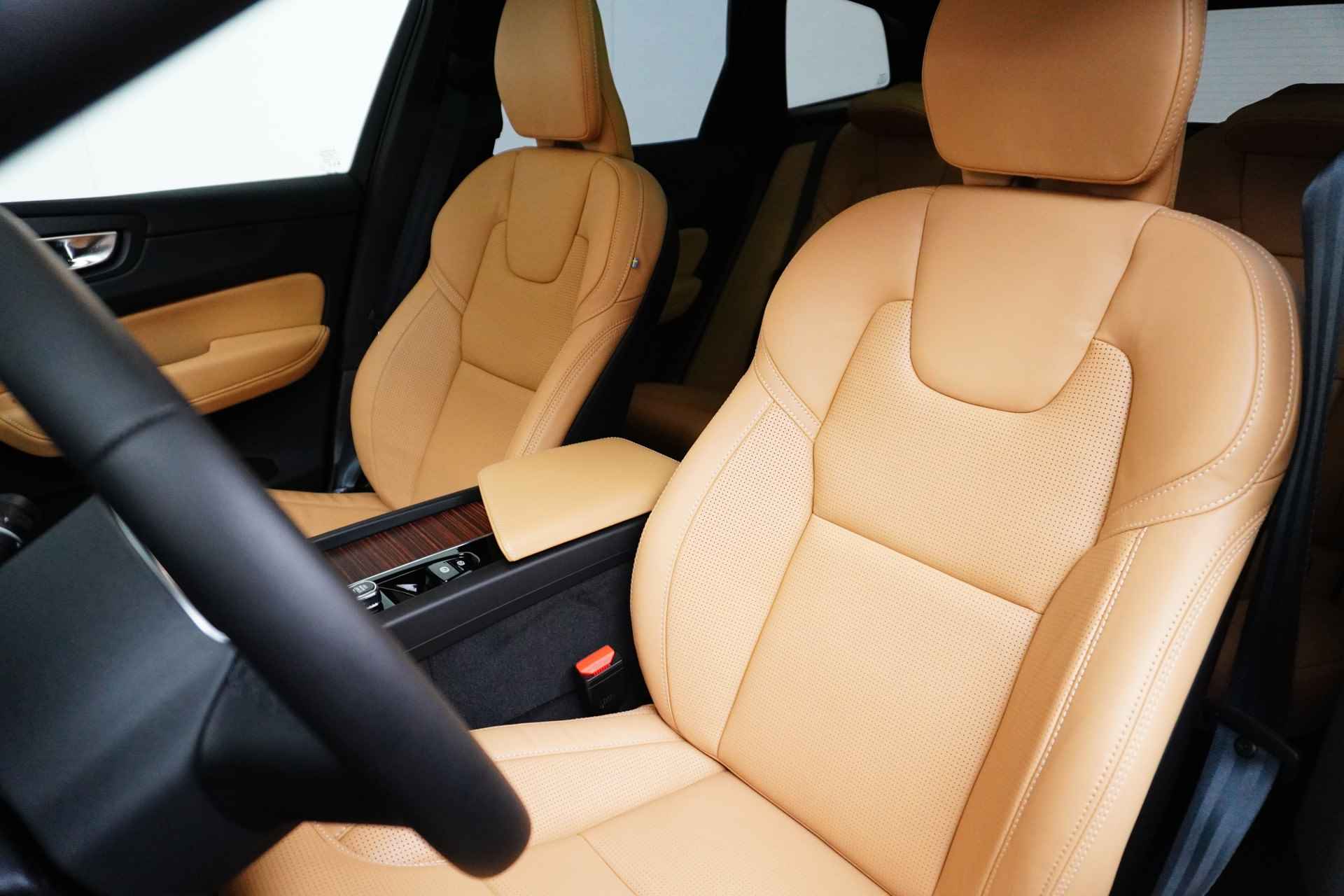 Volvo XC60 T6 AWD Plus Bright | Harman/Kardon | Adaptive Cruise | Panoramadak | 360° Camera | Nappalederen stoelen i.c.m. ventilatie - 14/32