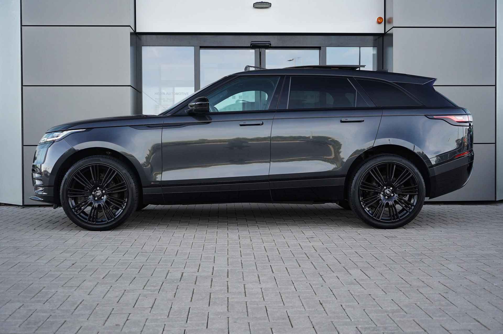 Land Rover Range Rover Velar 2.0 AWD R-Dynamic S 22" Gloss Black | Dynamic | Panoramadak | Cold Climate - 3/32