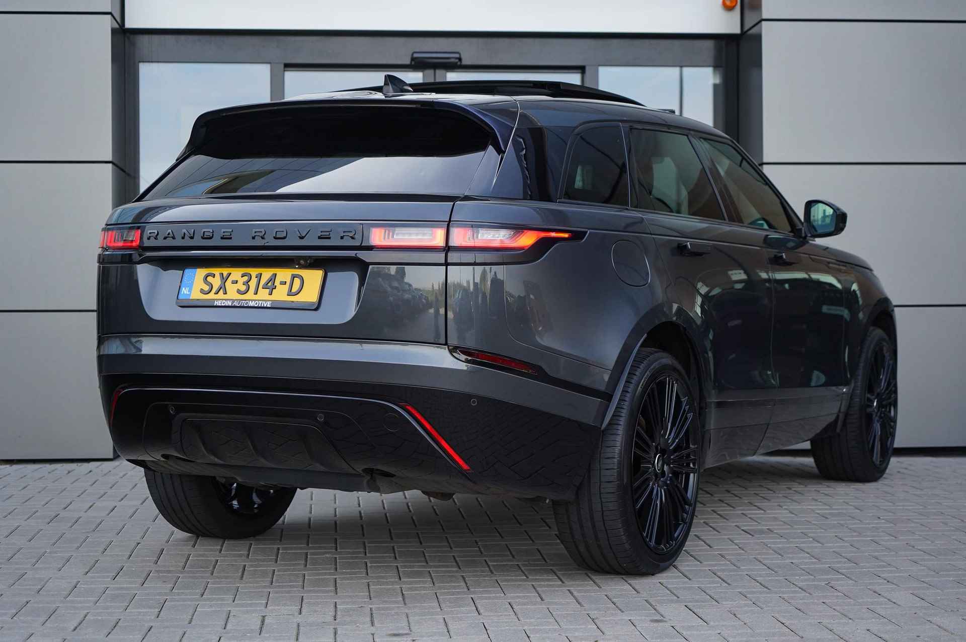 Land Rover Range Rover Velar 2.0 AWD R-Dynamic S 22" Gloss Black | Dynamic | Panoramadak | Cold Climate - 6/32