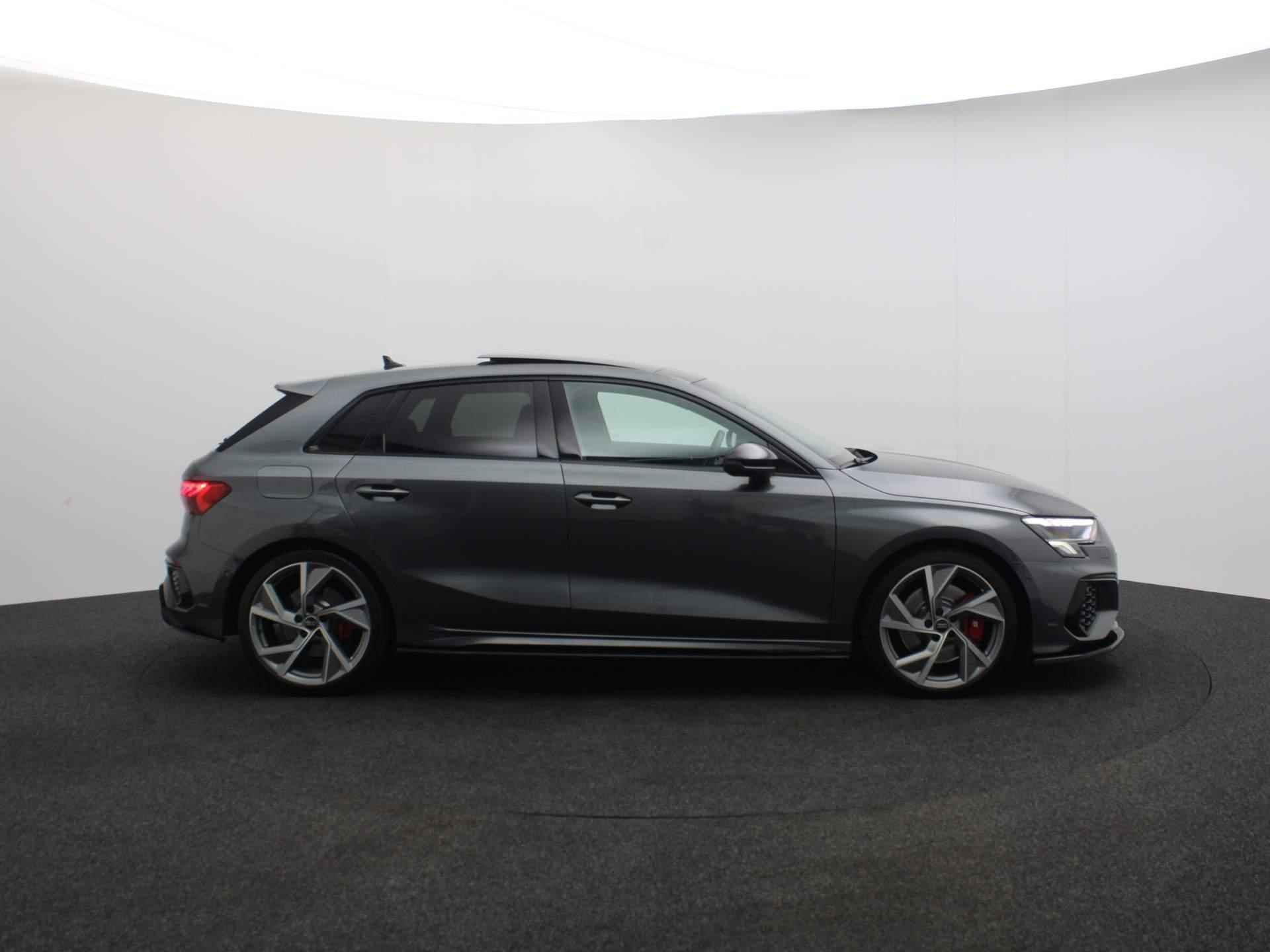 Audi S3 Sportback 2.0 TFSI quattro 310pk | Pano | Akrapovic| B&O | Ambienteverlichting | Adaptief Onderstel | Keyless | Hold-assist | Adaptive-cruise - 8/46