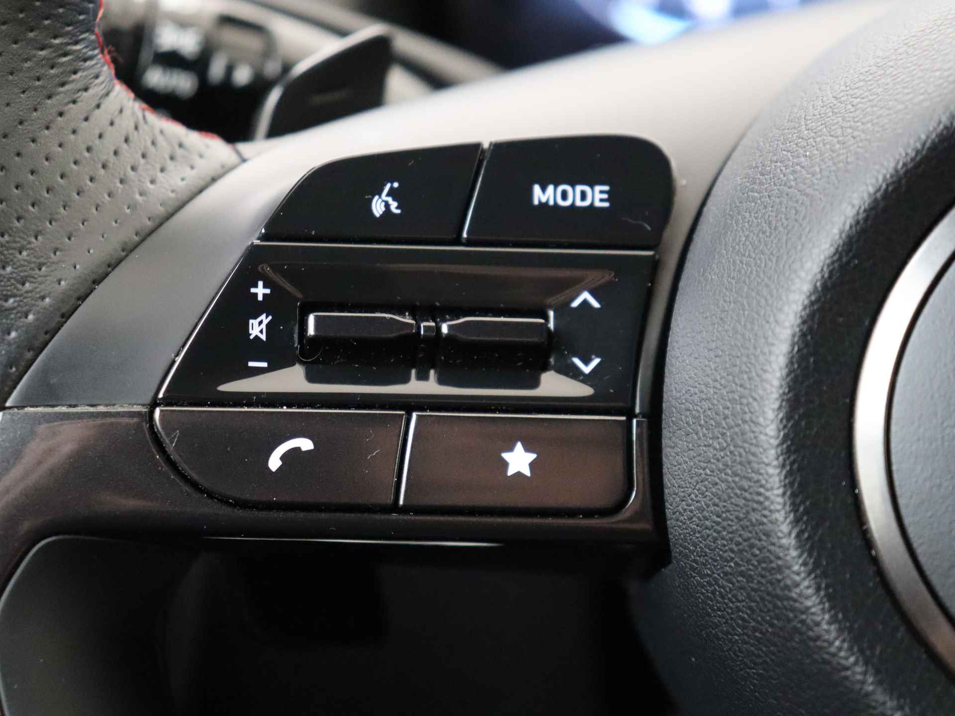 Hyundai Tucson 1.6 T-GDI PHEV N Line 4WD | Navigatie | Camera | Climate Control | Lichtmetalen Velgen | - 21/39