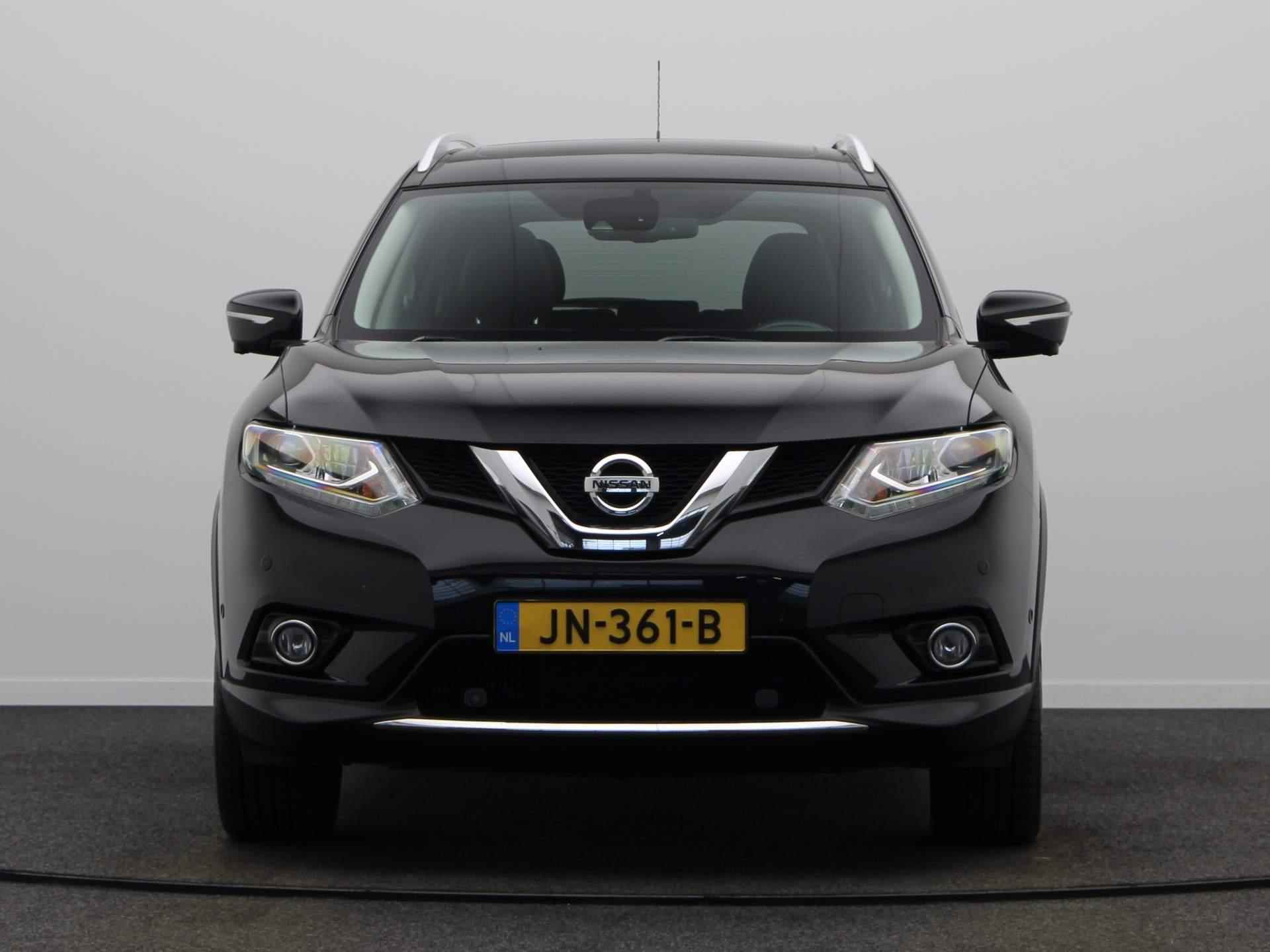 Nissan X-Trail 160pk DIG-T Tekna | Trekhaak 1800kg geremd | Panoramadak | Keyless Entry | Navigatie | Parkeersensoren voor en achter met Achteruitrijcamera | - 6/49