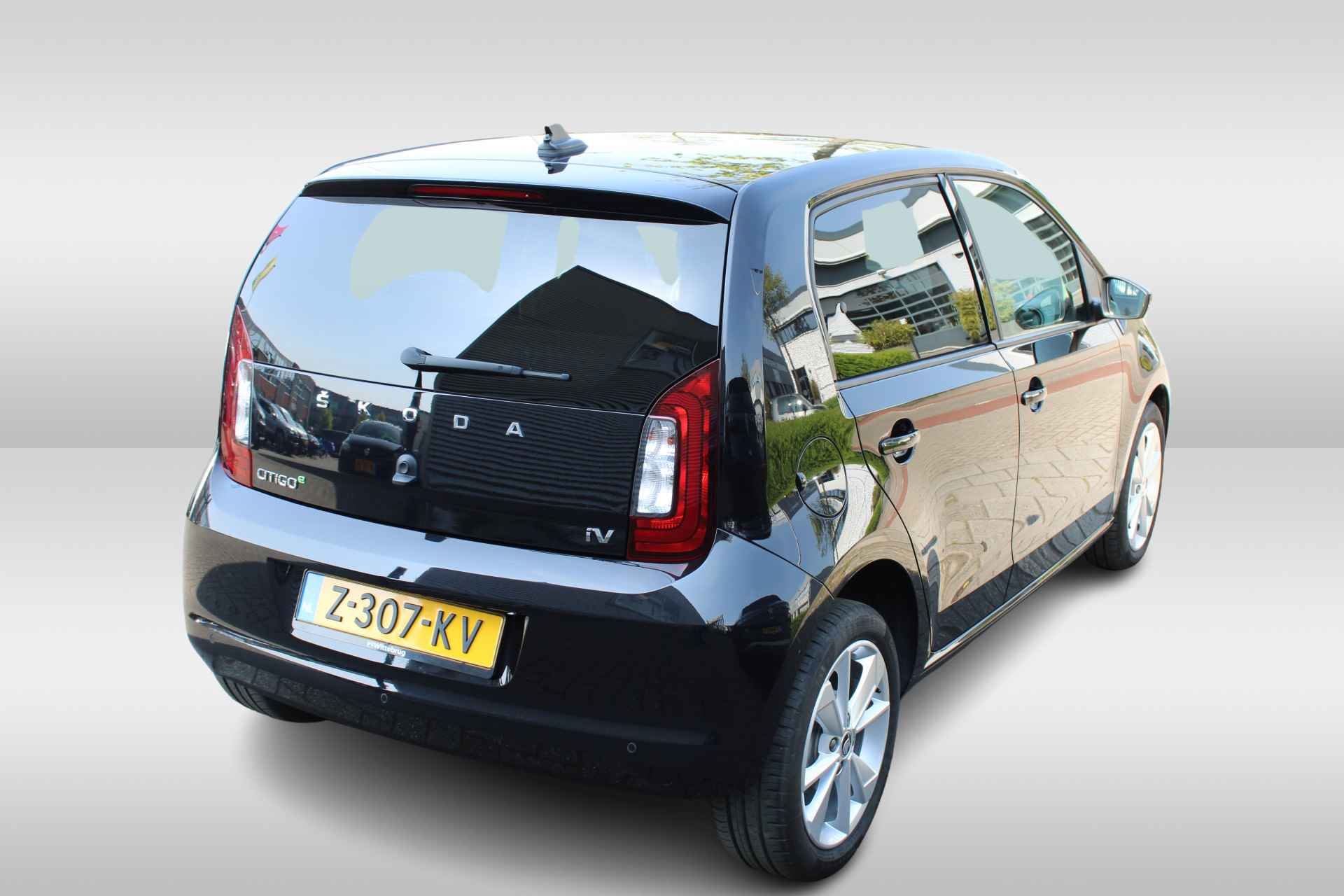 Škoda Citigo e-iV EV Best Of Airco / Navigatie via App / Bluetooth / 16"LM Velgen € 2000,- SEPP Subsidie mogelijk - 9/25