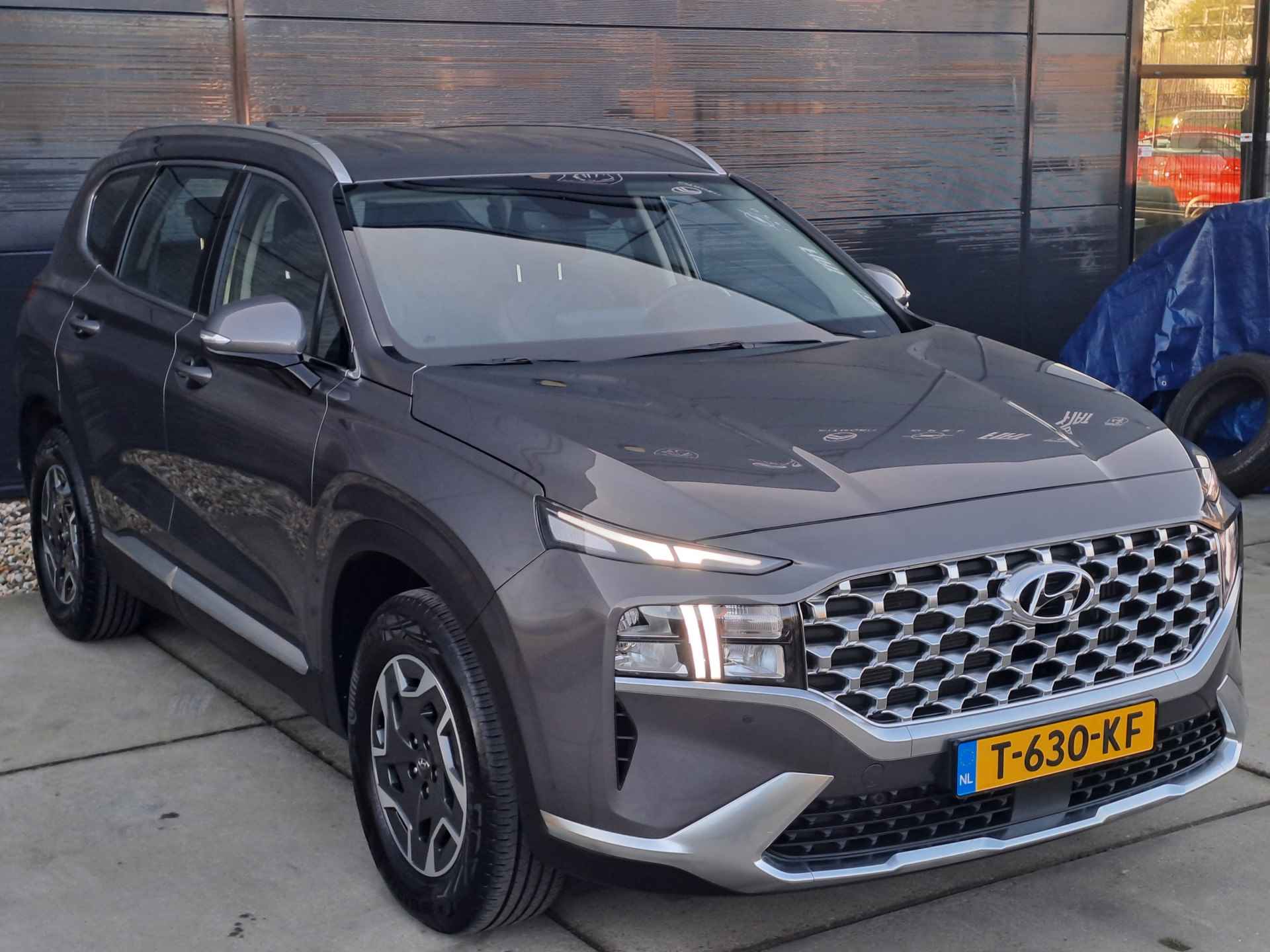 Hyundai Santa Fe 1.6 T-GDI HEV Automaat Comfort 7-persoons |Lederen bekleding | Adaptive cruise control | Stoelverwarming - 8/57