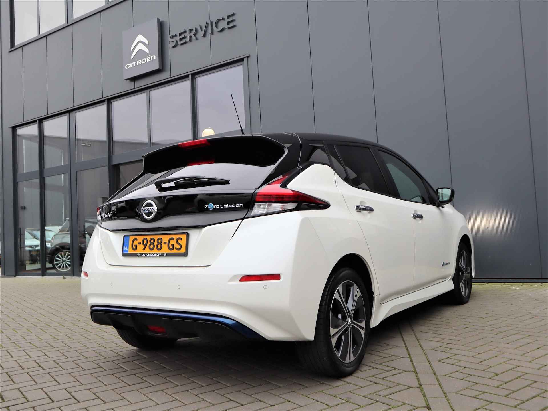 Nissan Leaf Electric e+ 62kWh Tekna Two Tone | Navi | 4% bijtelling| Climate | Pro Pilot | Leder/Suede | LED | 360 AVM | BOSE | Stoel/Stuurverwarming | Apple carplay/Android auto | Keyless Entry | - 8/39