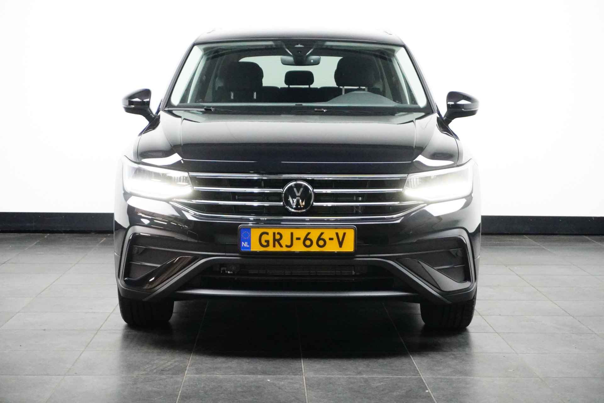 Volkswagen Tiguan Allspace 1.5 TSI 150PK DSG Life 7p. | Trekhaak| Winterpakket| Camera| - 3/29