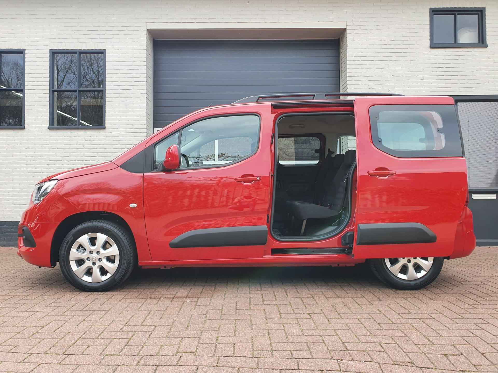 Opel Combo Life 1.2 Turbo L1H1 Edition Aut. NAVI / TREKHAAK - 3/24