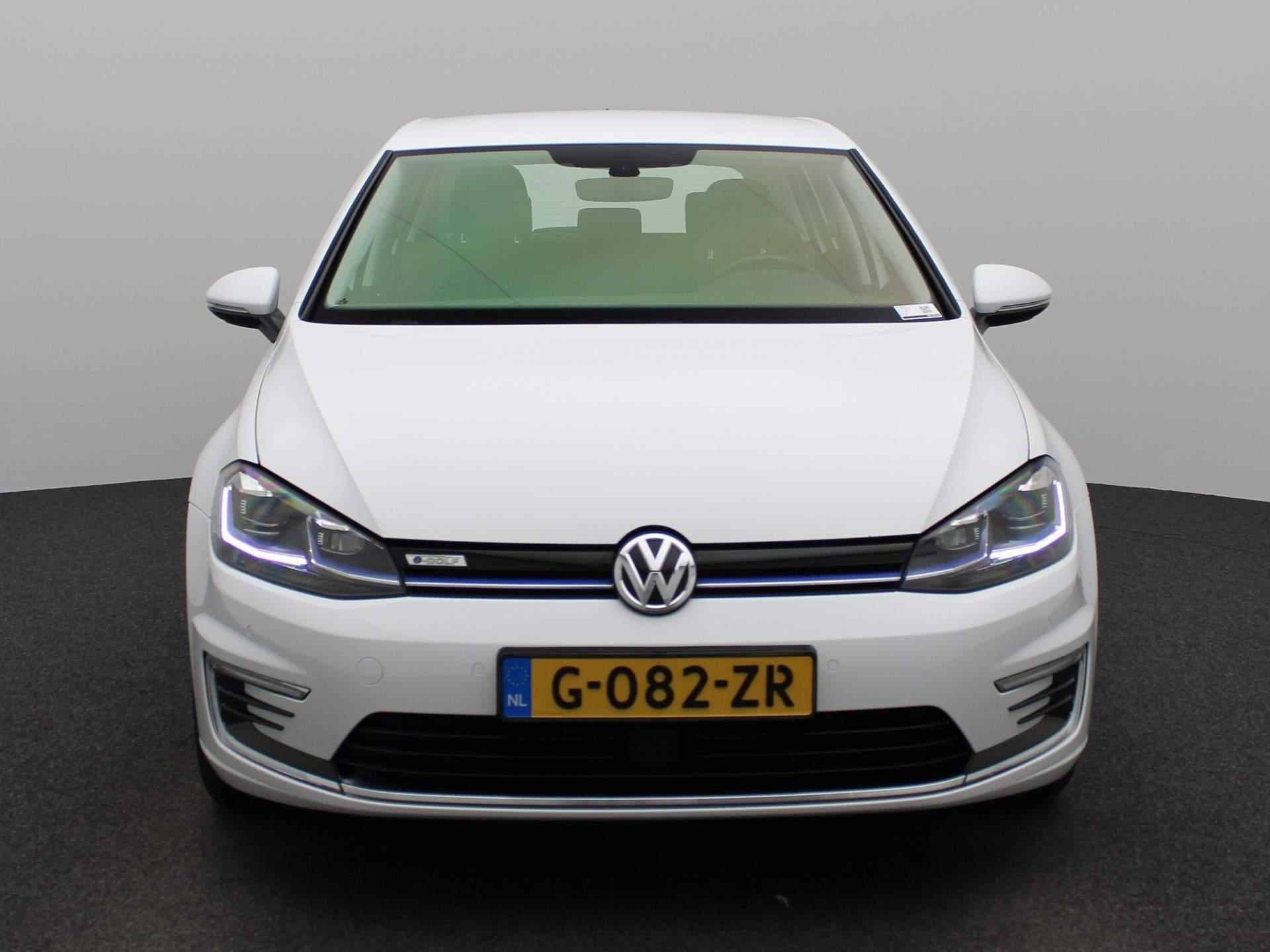 Volkswagen e-Golf E-DITION | Warmtepomp | Navi | Adaptive Cruise | LED | PDC V+A | Spiegel-pakket | 12 Maand BOVAG Garantie! | - 3/37