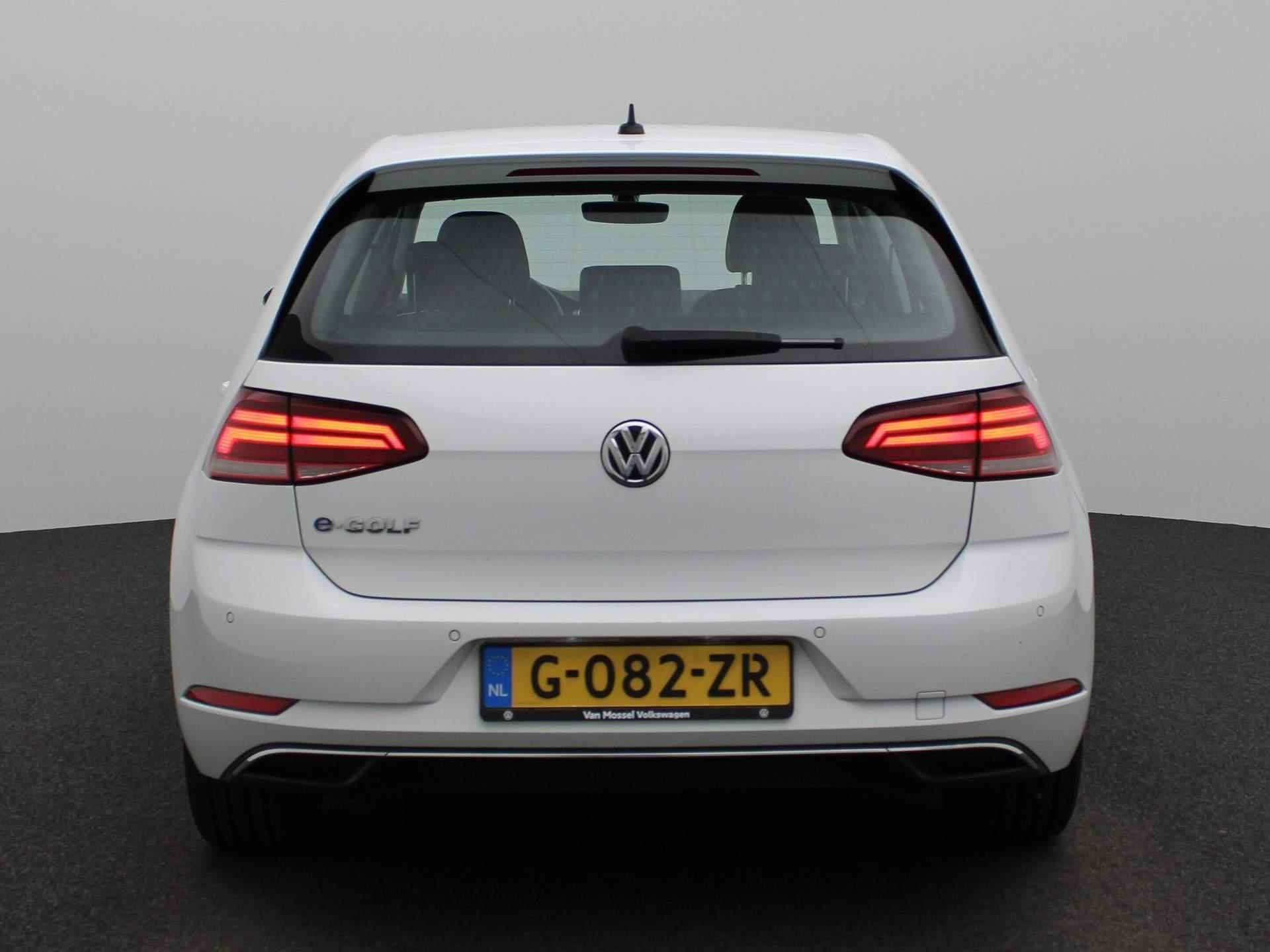 Volkswagen e-Golf E-DITION | Warmtepomp | Navi | Adaptive Cruise | LED | PDC V+A | Spiegel-pakket | 12 Maand BOVAG Garantie! | - 5/37