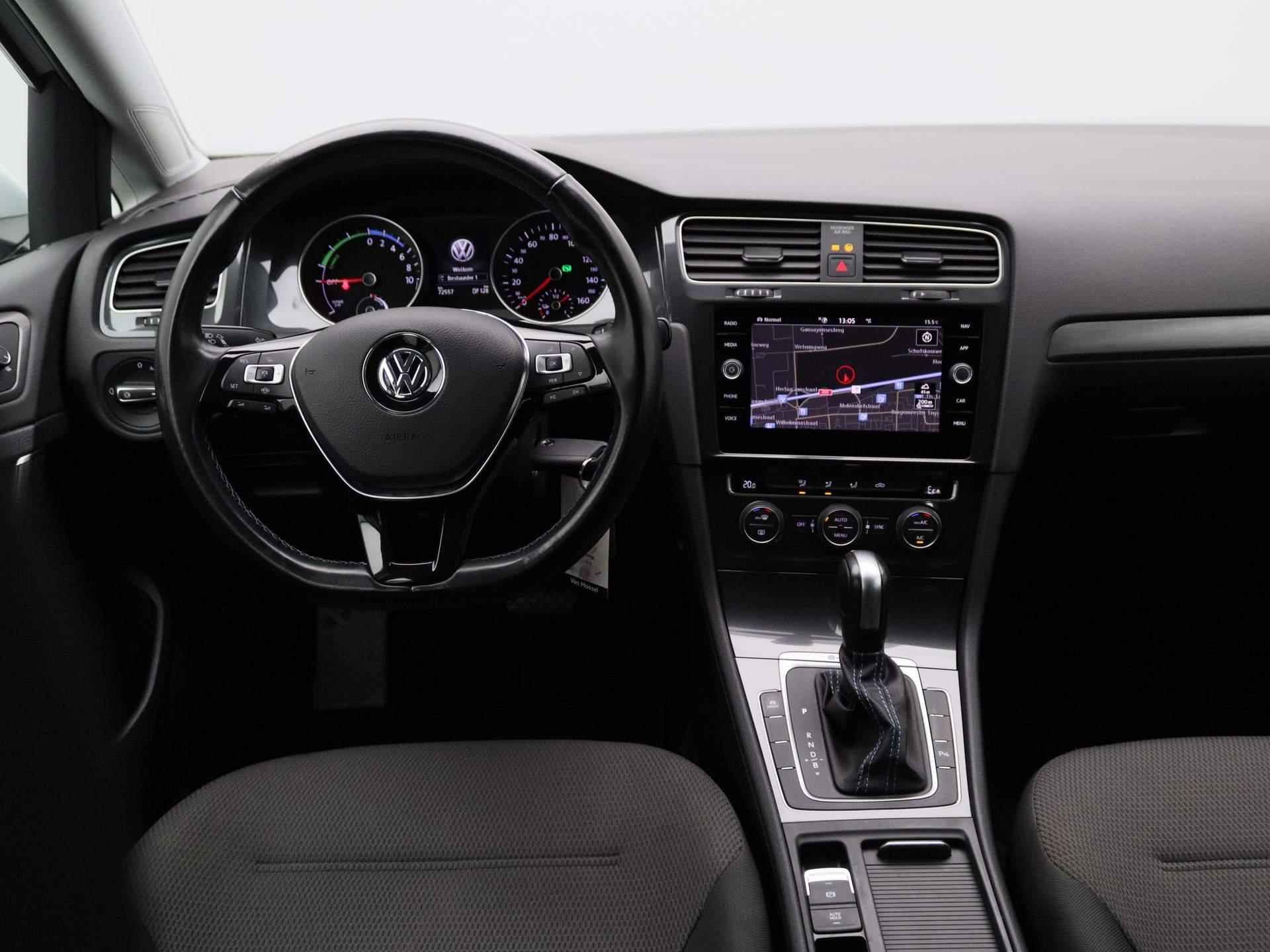 Volkswagen e-Golf E-DITION | Warmtepomp | Navi | Adaptive Cruise | LED | PDC V+A | Spiegel-pakket | 12 Maand BOVAG Garantie! | - 7/37