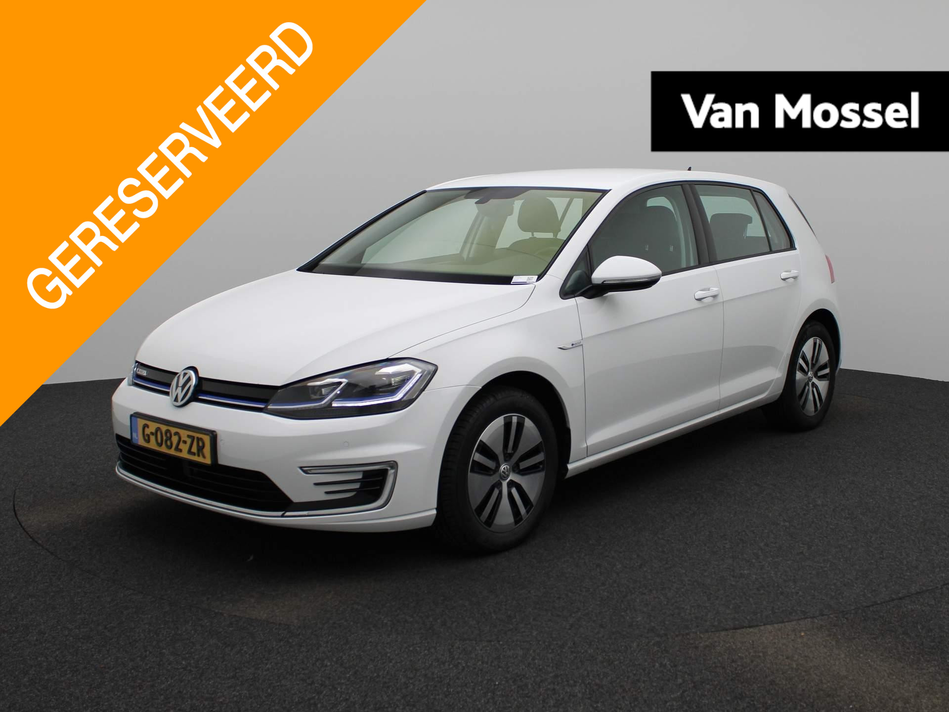 Volkswagen e-Golf E-DITION | Warmtepomp | Navi | Adaptive Cruise | LED | PDC V+A | Spiegel-pakket | 12 Maand BOVAG Garantie! |