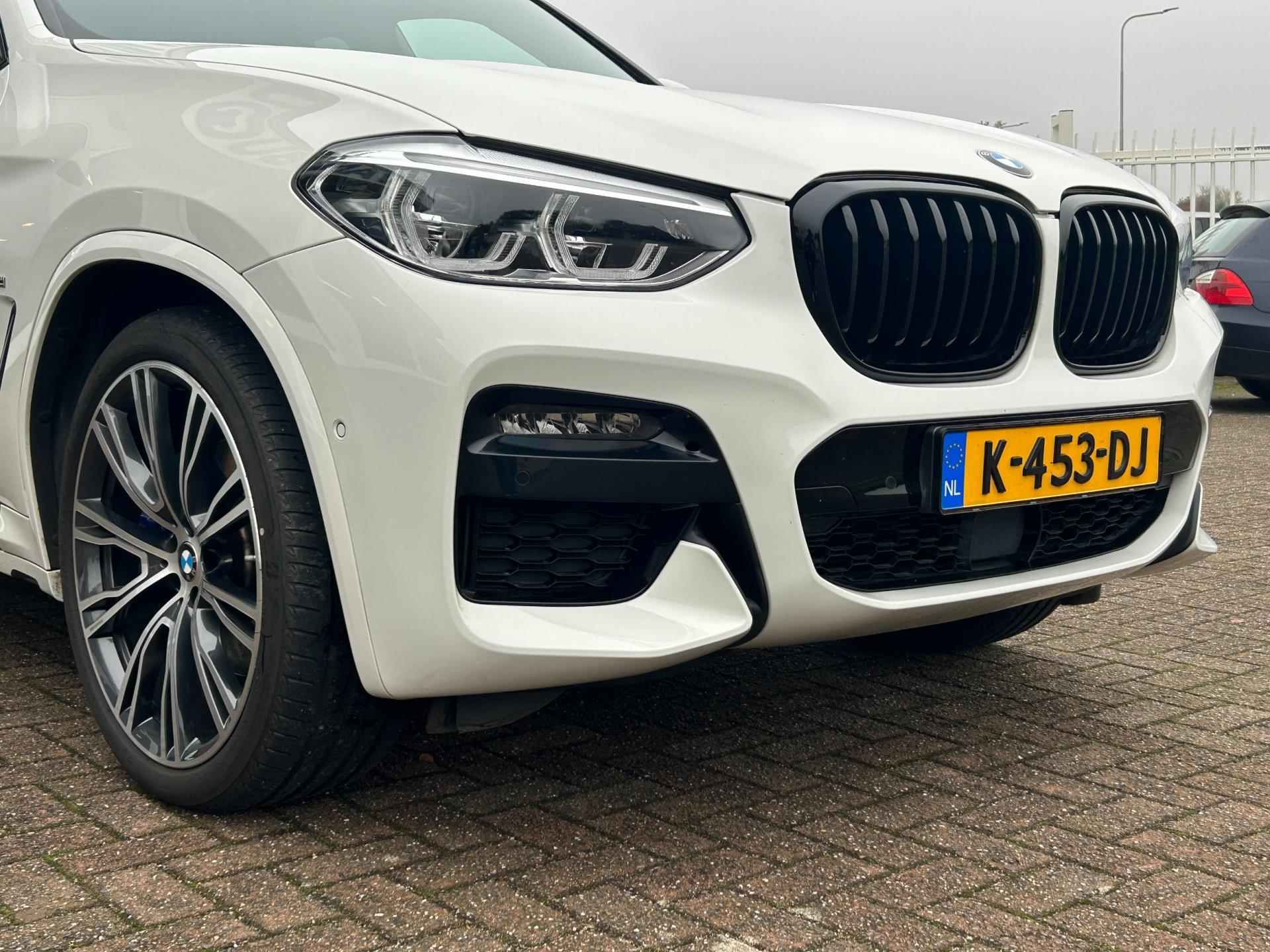 BMW X4 xDrive 30i High Executive - M-Sport - 21 inch - Leder - 10/23