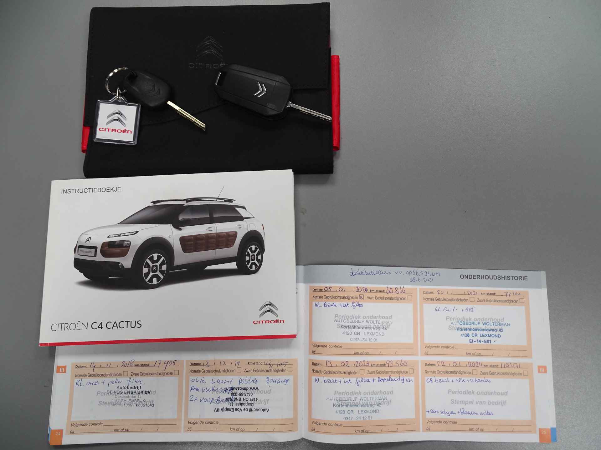 Citroën C4 Cactus 1.2 Shine, Cruise Control, Camera, Navi, PDC, NL/NAP! - 55/66