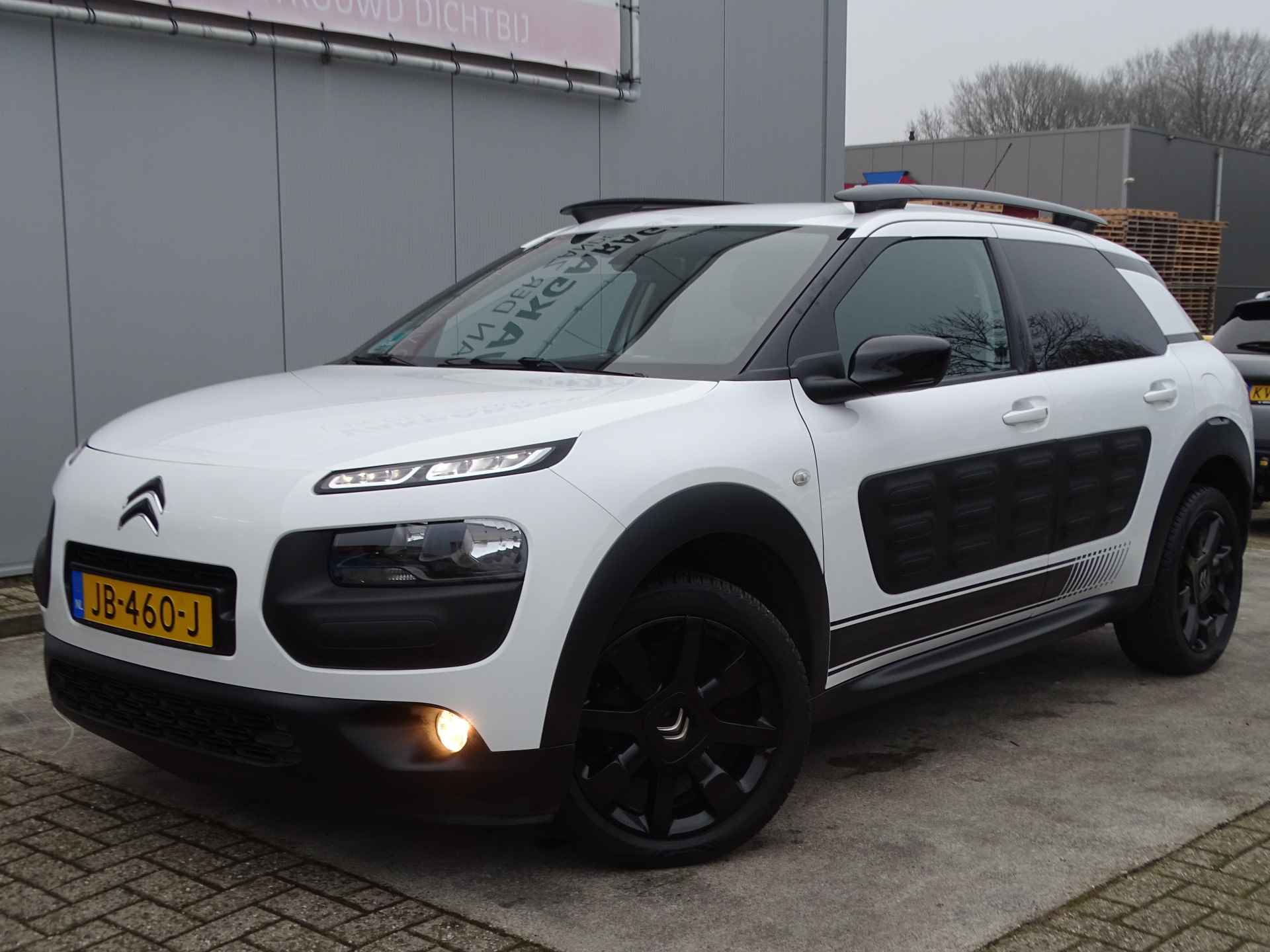 Citroën C4 Cactus 1.2 Shine, Cruise Control, Camera, Navi, PDC, NL/NAP! - 58/66