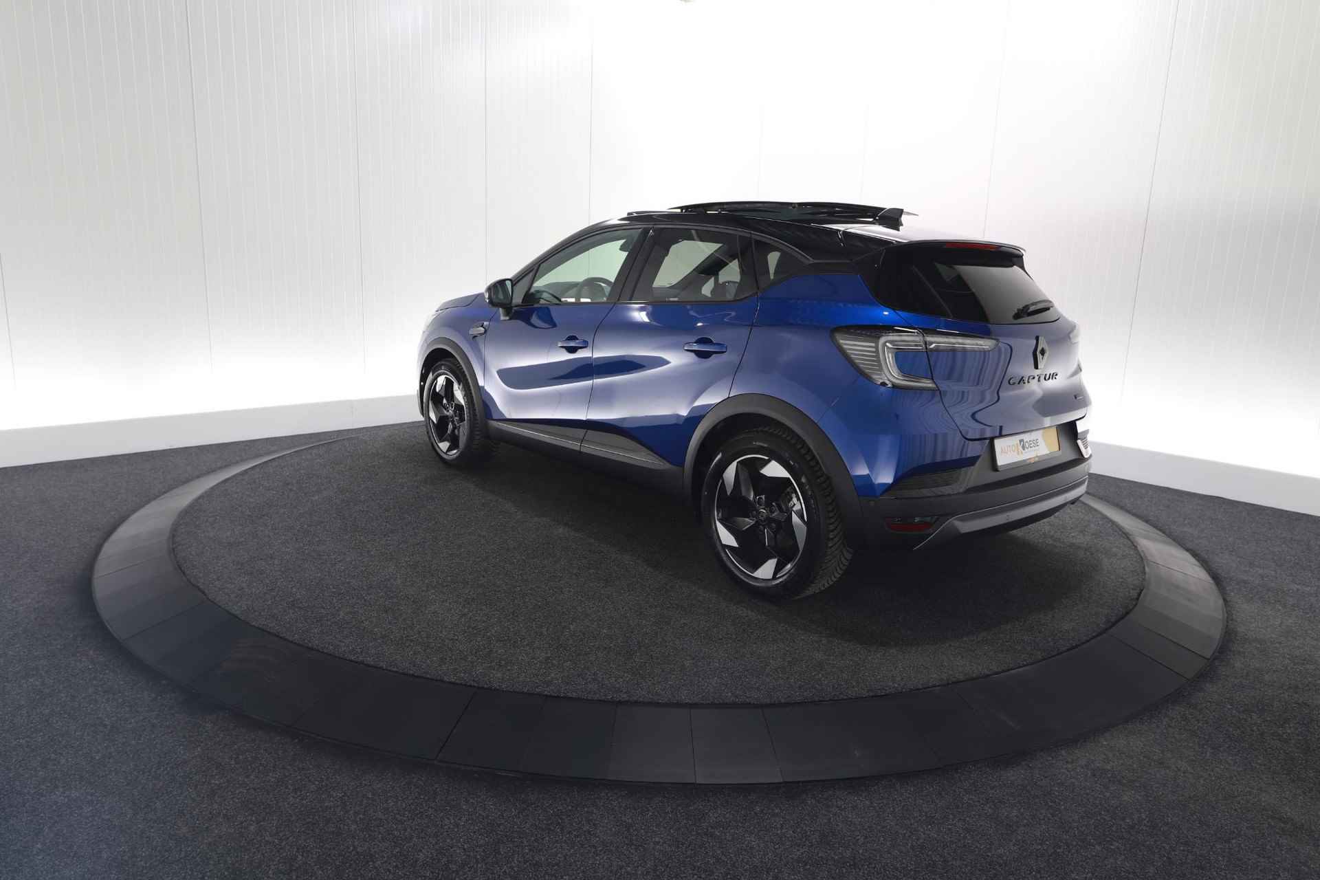 Renault Captur 1.6 E-Tech Hybrid 145 Esprit Alpine | Schuif-/Kanteldak | 360 Camera | Pack Advanced Driving | Pack Winter - 14/95