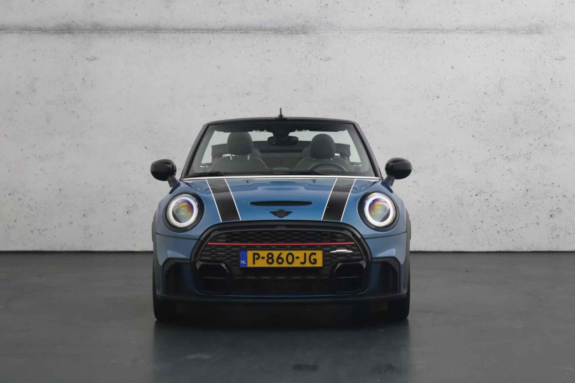 MINI Cabrio 2.0 Cooper S MINI Yours | Lage KM stand | Open dak | Lederen bekleding | LED verlichting | Camera - 10/30