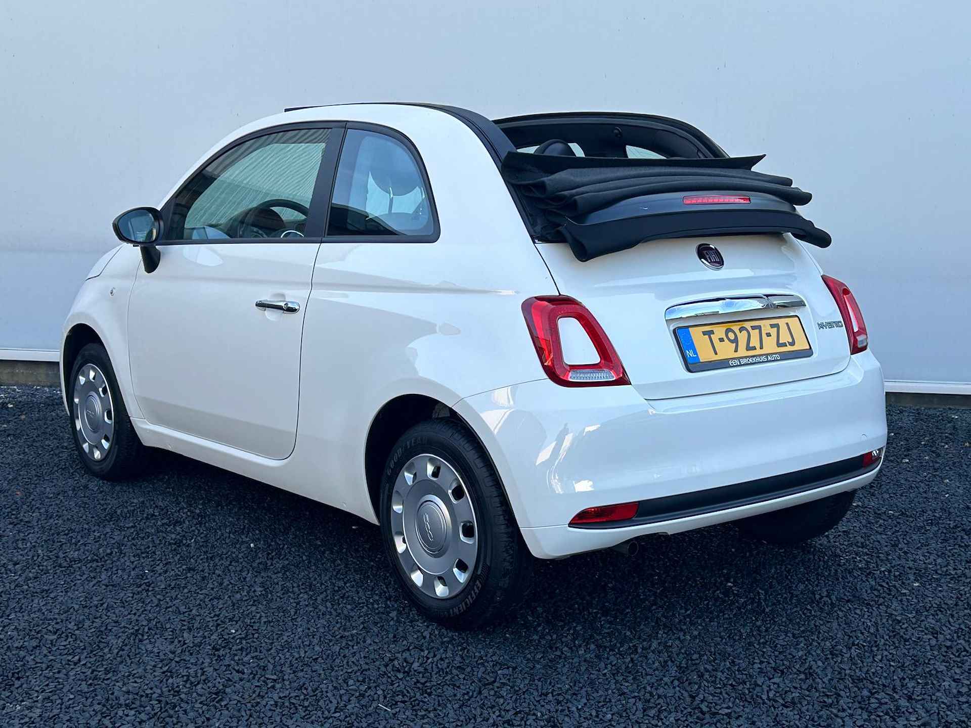 Fiat 500 500C 1.0 70pk Dolcevita Hybrid | Navigatie by App | Airco | Apple Carplay/Android Auto | Bluetooth telefoonverbinding | - 6/27