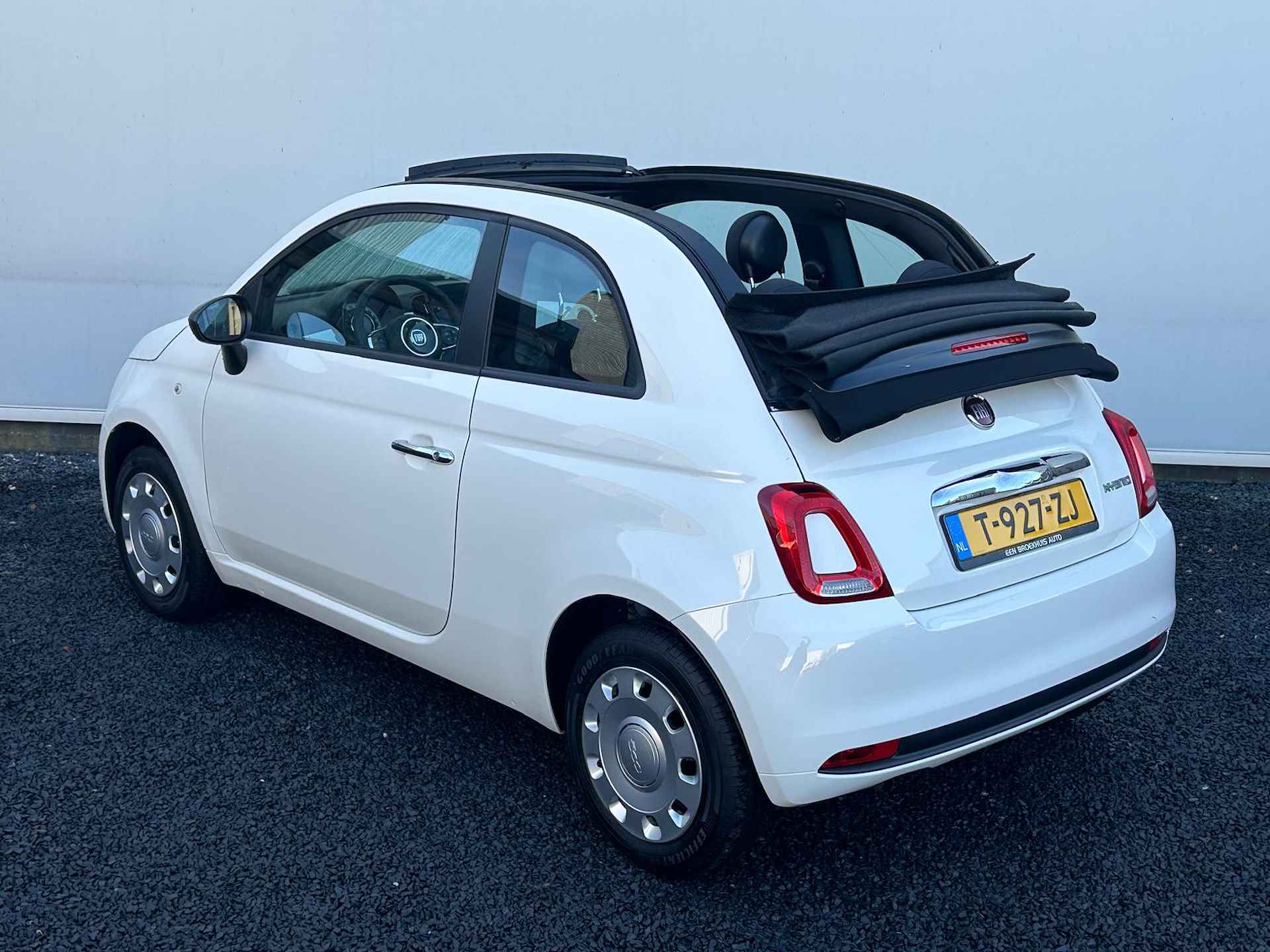 Fiat 500 500C 1.0 70pk Dolcevita Hybrid | Navigatie by App | Airco | Apple Carplay/Android Auto | Bluetooth telefoonverbinding | - 8/27