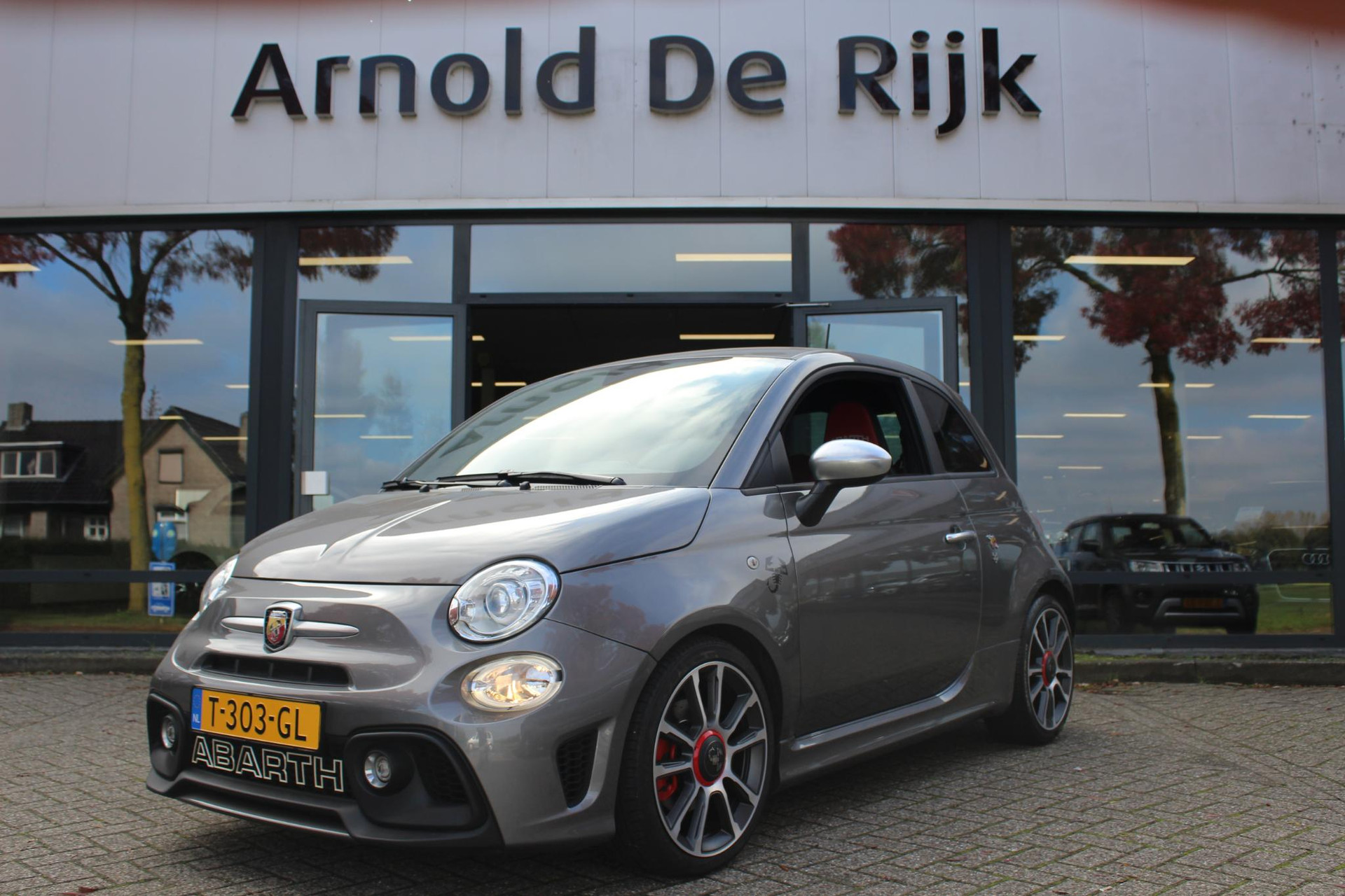 Abarth 500 1.4 T-Jet Abarth Turismo