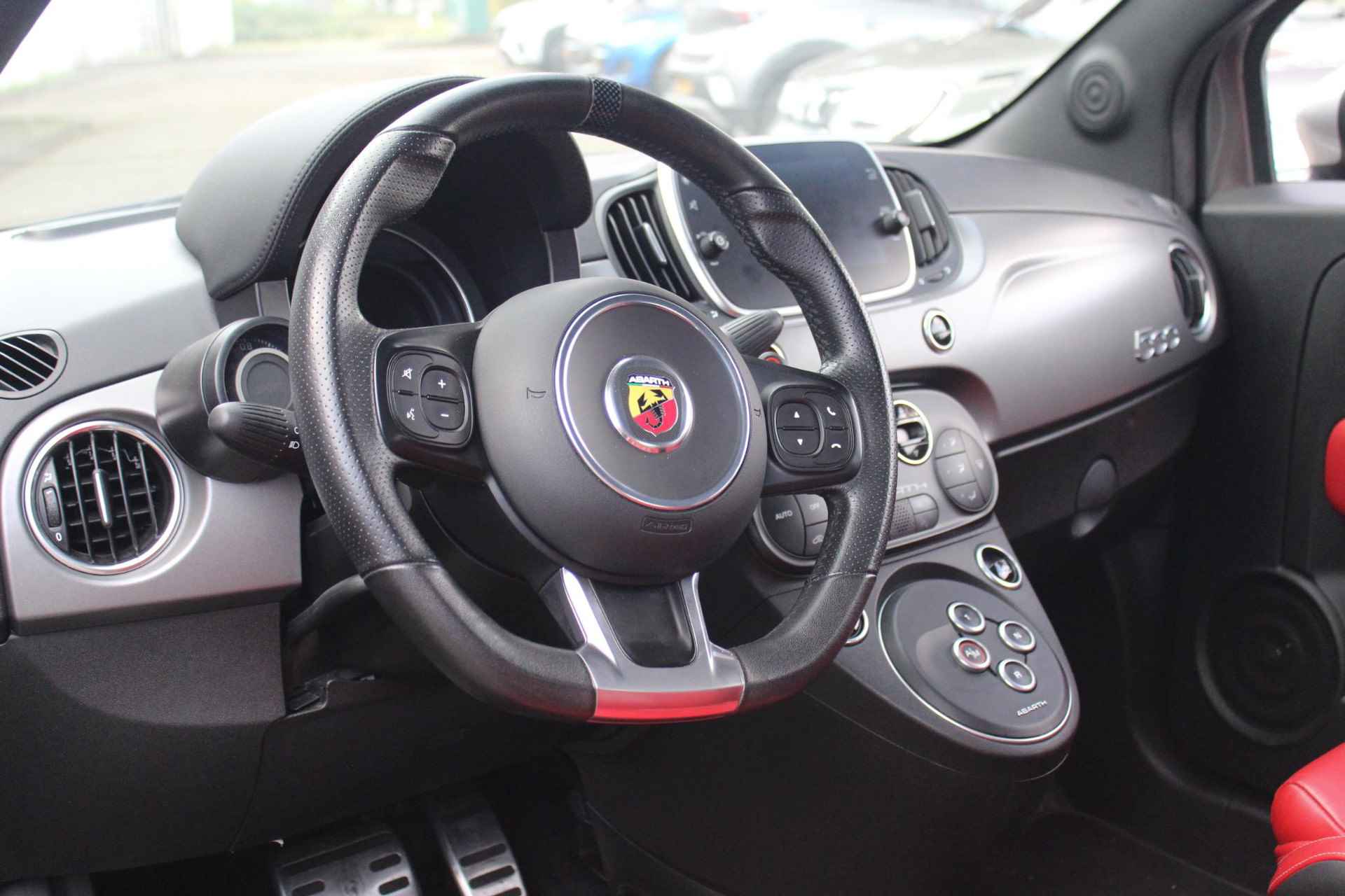 Abarth 500 1.4 T-Jet Abarth Turismo - 13/25