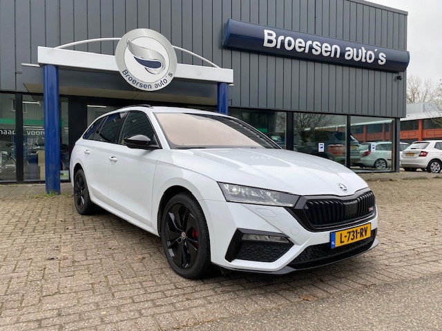 SKODA Octavia Combi 1.4 TSI iV 245pk RS Business met Smartlink, Stoelv. en Verw.Voorruit