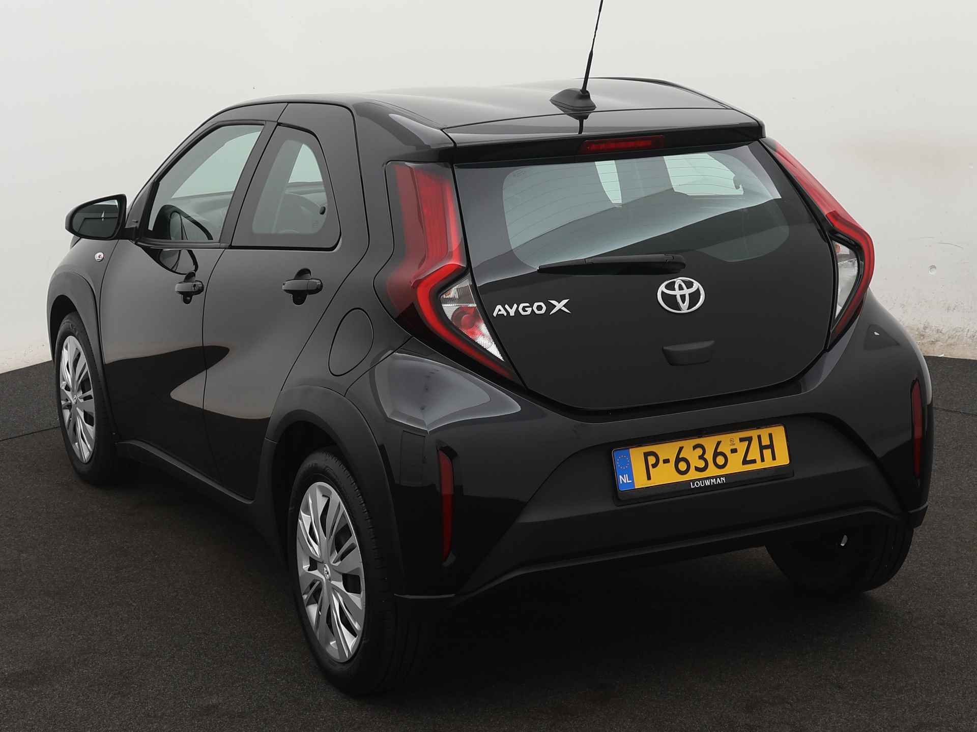 Toyota Aygo X 1.0 VVT-i MT play | Bluetooth | Achteruitrijcamera | Cruise control | - 17/41