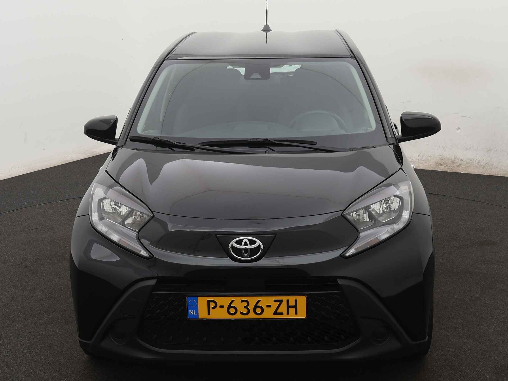 Toyota Aygo X 1.0 VVT-i MT play | Bluetooth | Achteruitrijcamera | Cruise control | - 28/41