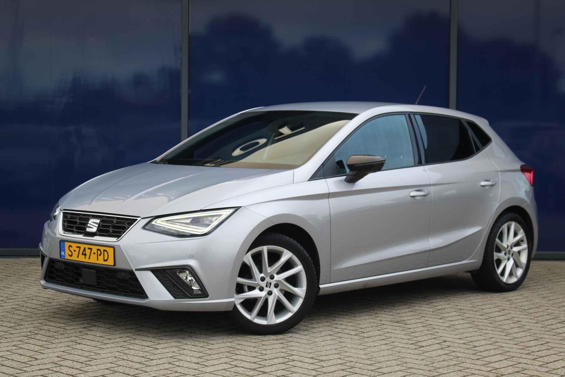 SEAT Ibiza 1.0 EcoTSI FR 95PK | All Season | CarPlay | Full-LED | Climate & Cruise C. | PDC V&A | 17"LMV | - 1/42