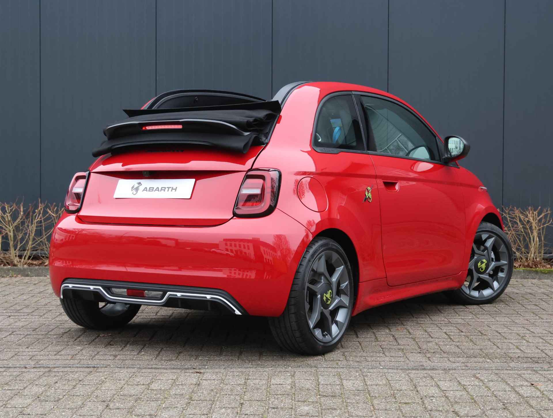 Abarth 500e 42-kWh 3-fase 155pk Urban Cabrio | NIEUW | Direct leverbaar | - 4/49