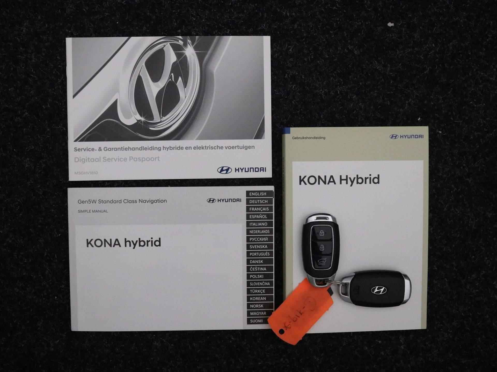 Hyundai Kona 1.6 GDI HEV Fashion AUTOMAAT / Navigatie / Trekhaak / HUD Display / Two-Tone lak / Adaptive Cruise Control / All seasonbanden / 1ste Eigenaar / Historie bekend / NL auto / - 4/65