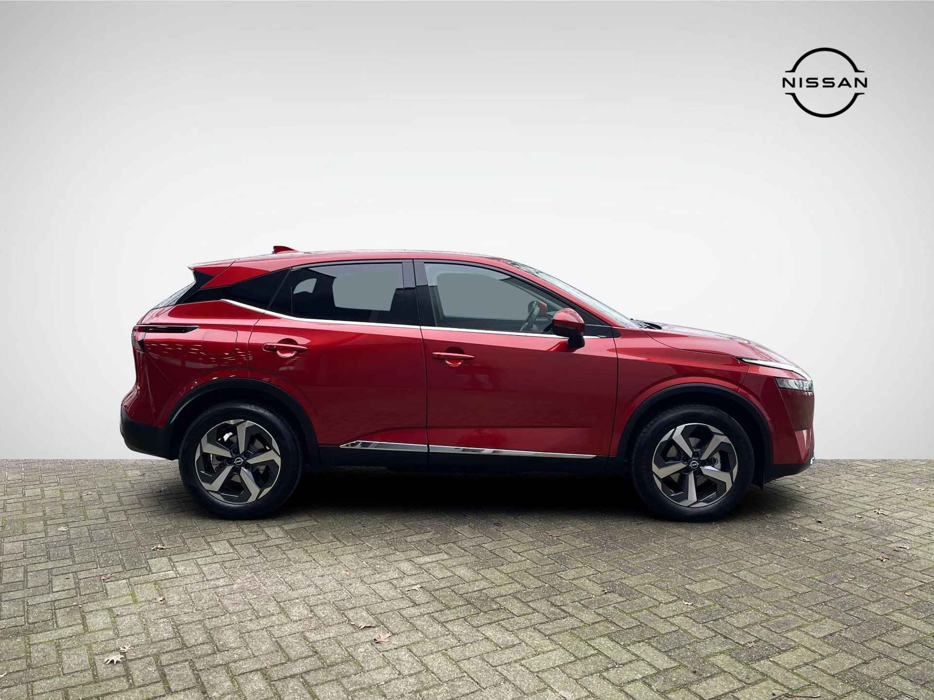 Nissan Qashqai 1.3 MHEV N-Connecta Chrome Pack | Trekhaak | 360° Camera | Adapt. Cruise Control | Navigatie | Apple Carplay/Android Auto | Rijklaarprijs! - 3/26