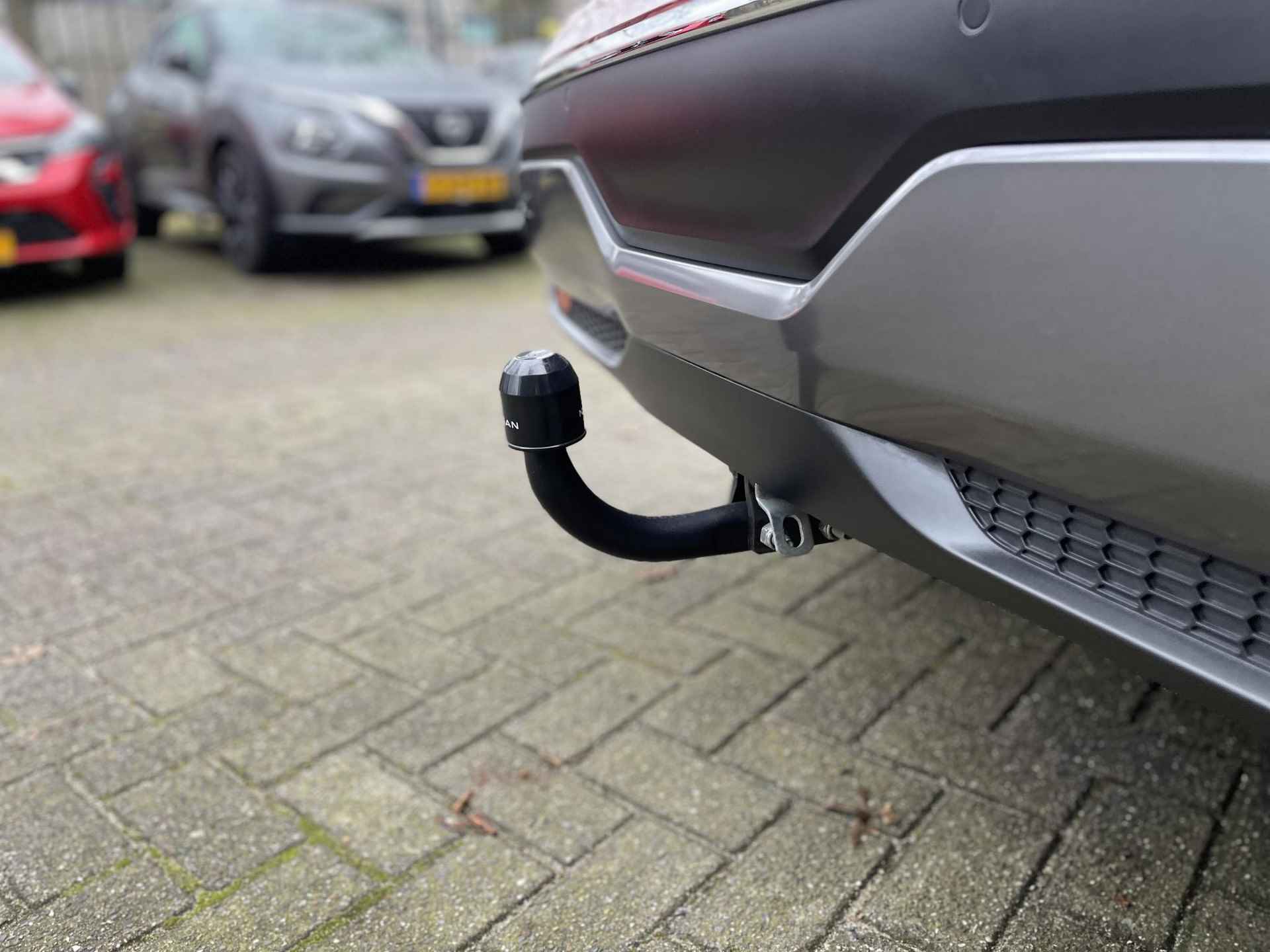 Nissan Qashqai 1.3 MHEV N-Connecta Chrome Pack | Trekhaak | 360° Camera | Adapt. Cruise Control | Navigatie | Apple Carplay/Android Auto | Rijklaarprijs! - 21/26