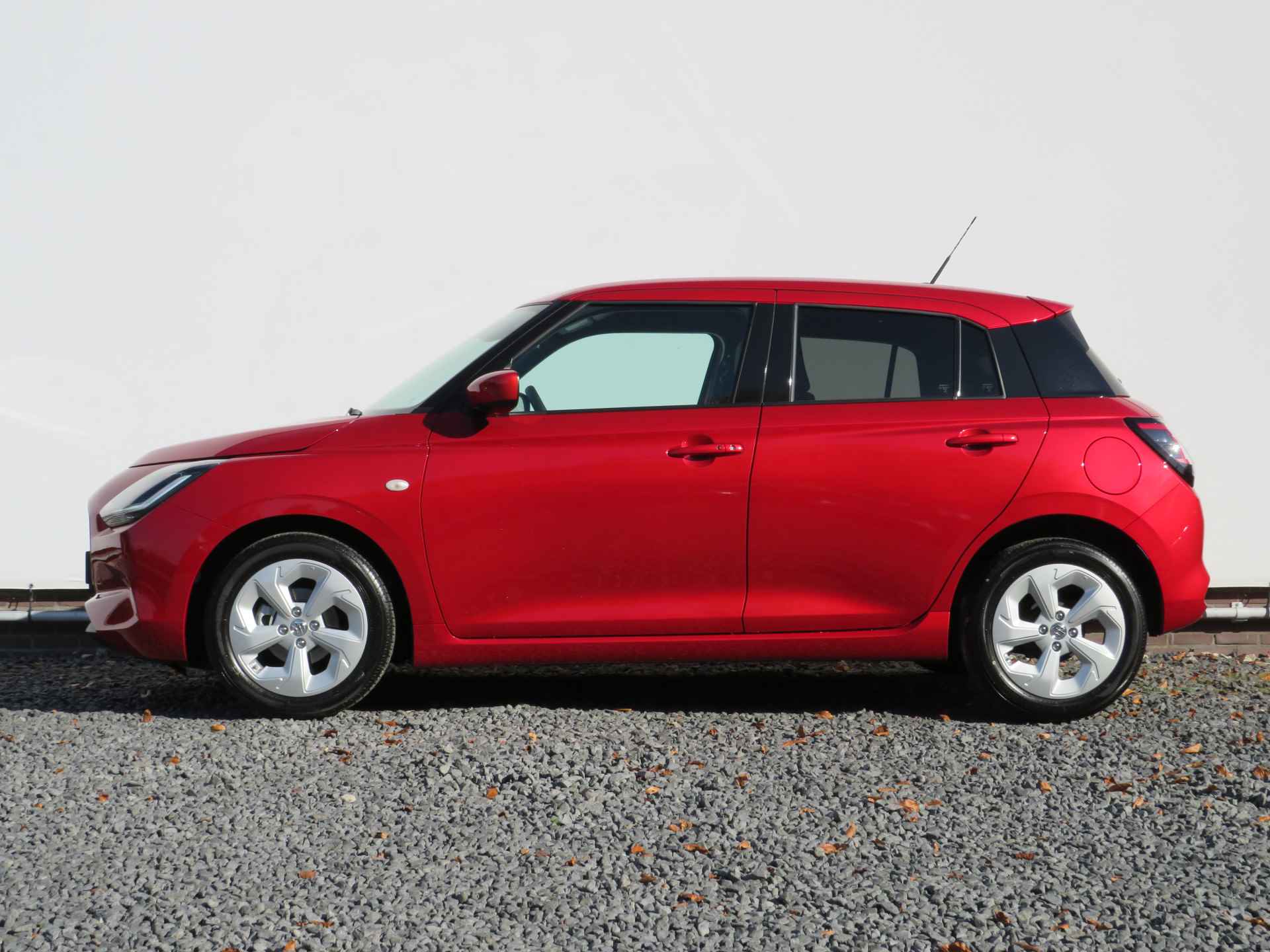 Suzuki Swift 1.2 Select Smart Hybrid, 6 JAAR GARANTIE! Applecarpl./Andr. Auto, Adaptieve CruiseControl, Climate Control, Navigatie - 4/35