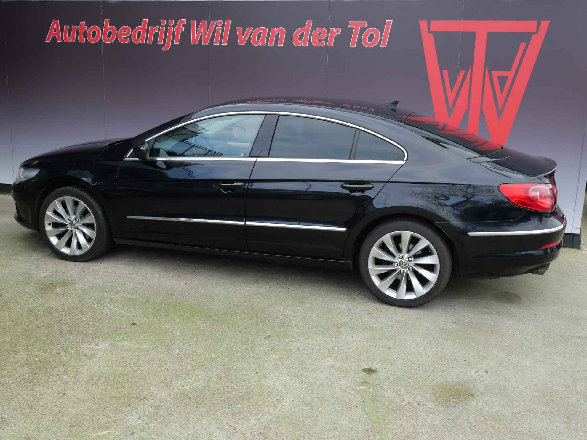 Volkswagen Passat CC 1.8 TSI | NAVIGATIE | XENON | 18 INCH | NL-AUTO | DEALER O-H!! - 7/19