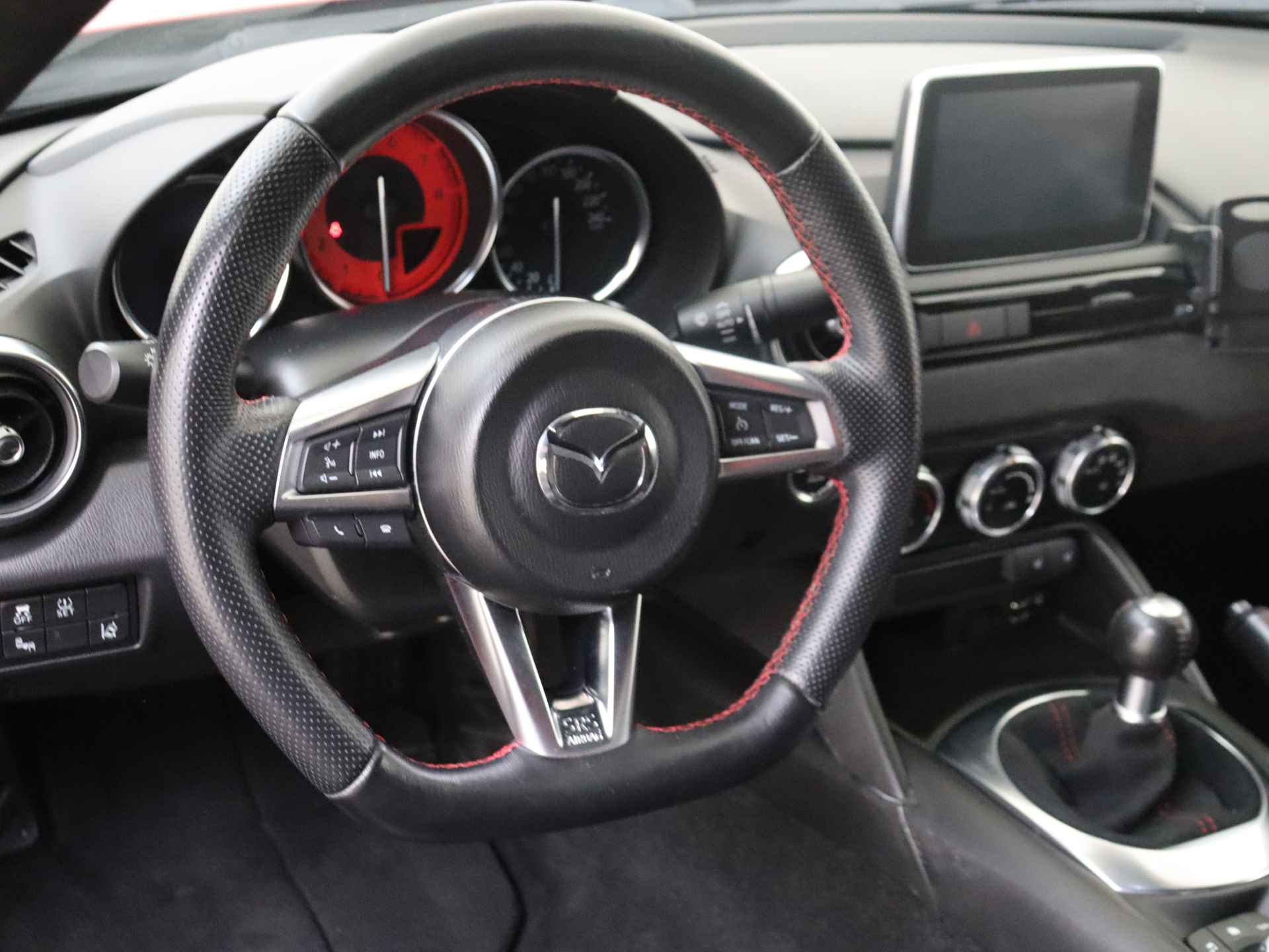 Mazda MX-5 1.5 SkyActiv-G 131 S | Leder | Climate Control | Navigatie by App - 7/34