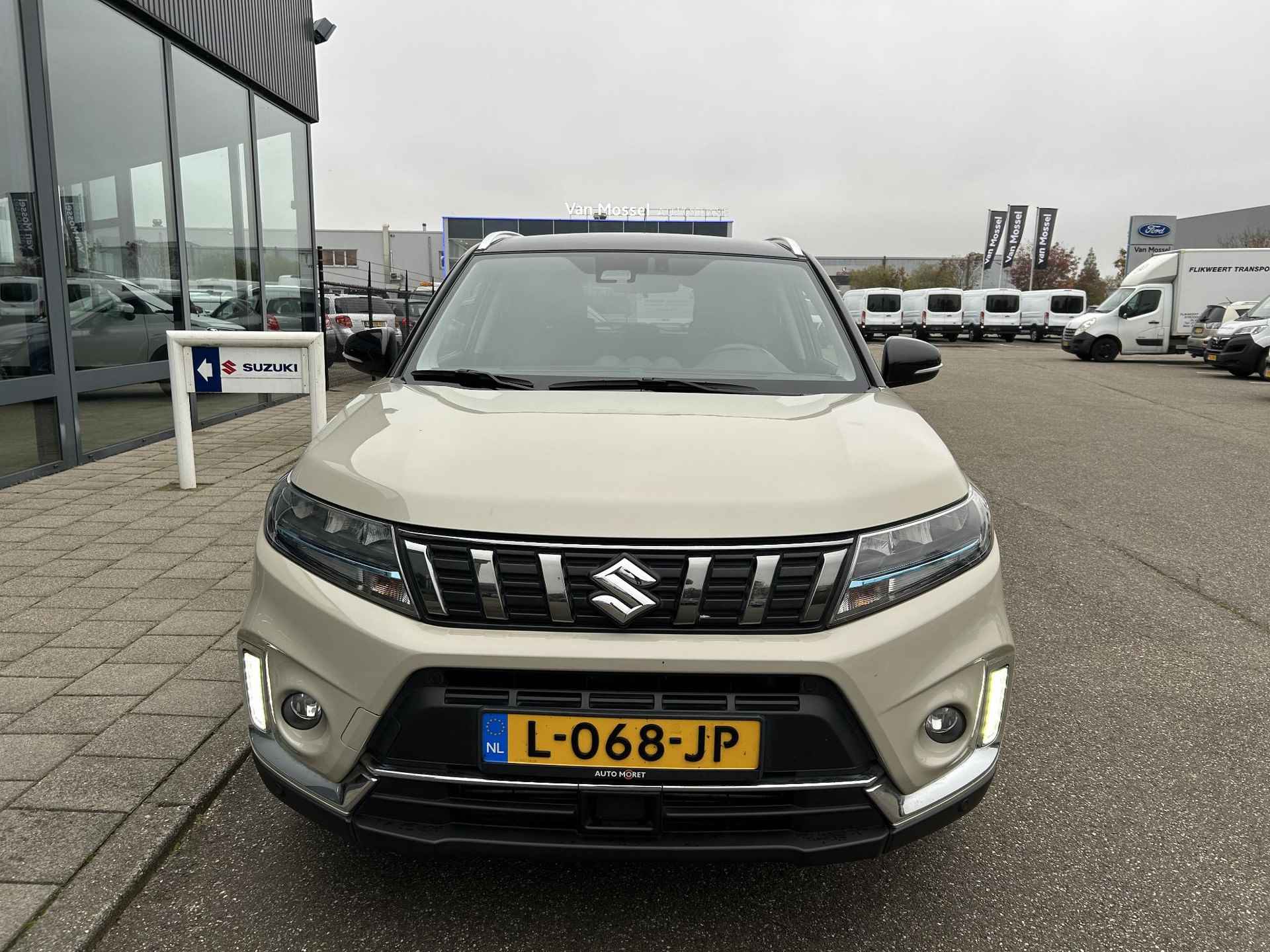 Suzuki Vitara 1.4 Boosterjet Style Smart Hybrid - 4/25