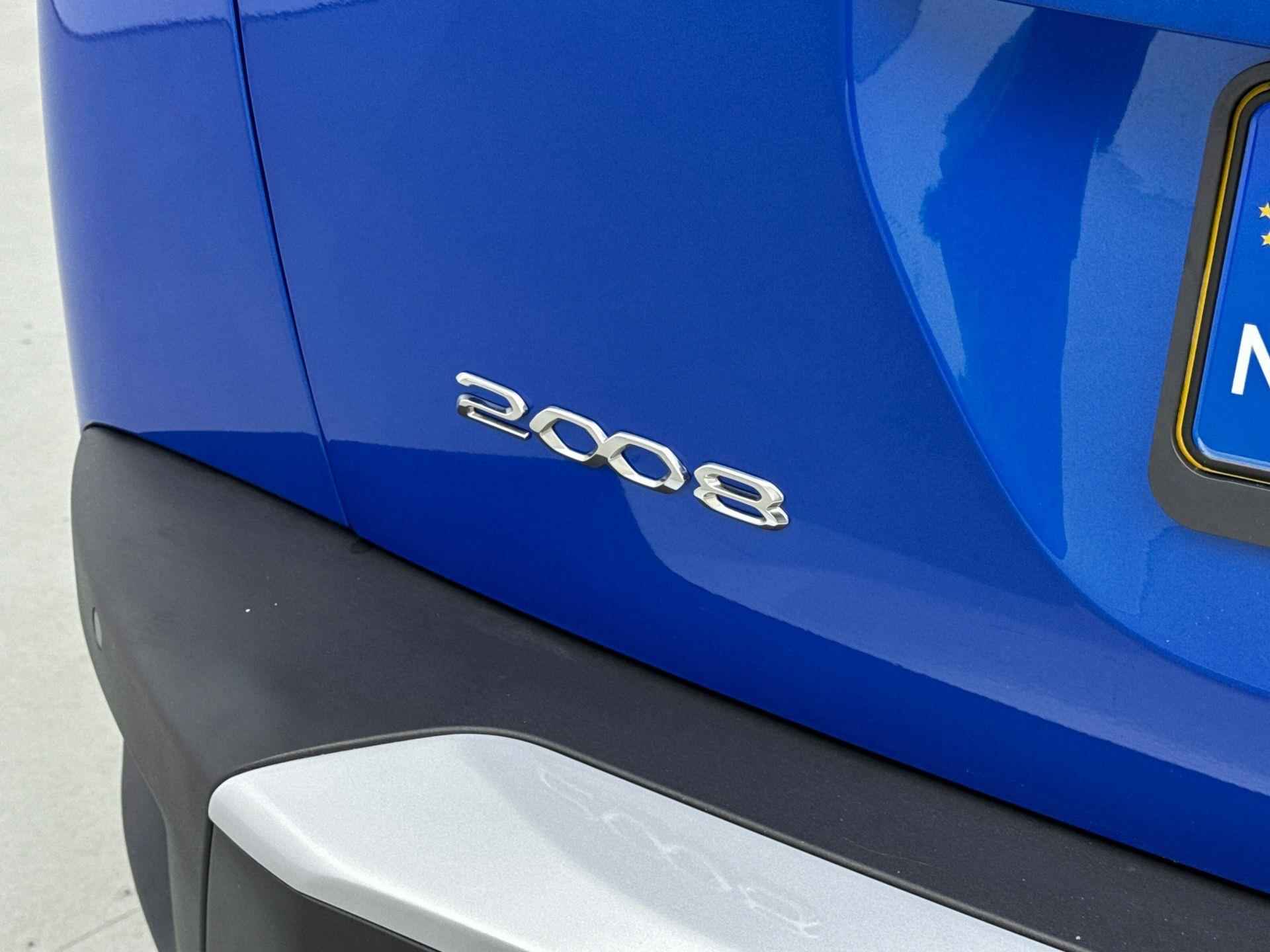 Peugeot 2008 SUV 1.2 100 pk Allure | Navigatie | Parkeersensoren | Led | - 24/35