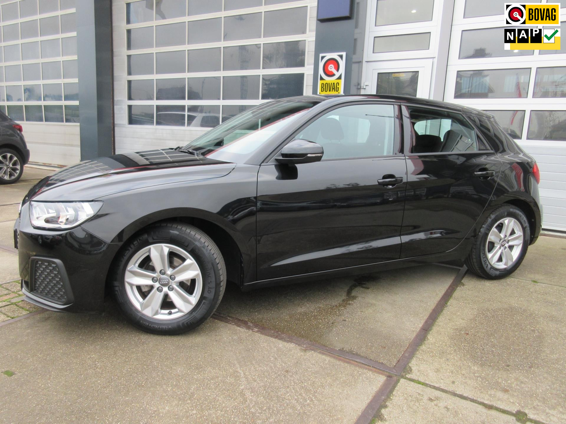 Audi A1 Sportback 25 TFSI / DigiDash / PDC